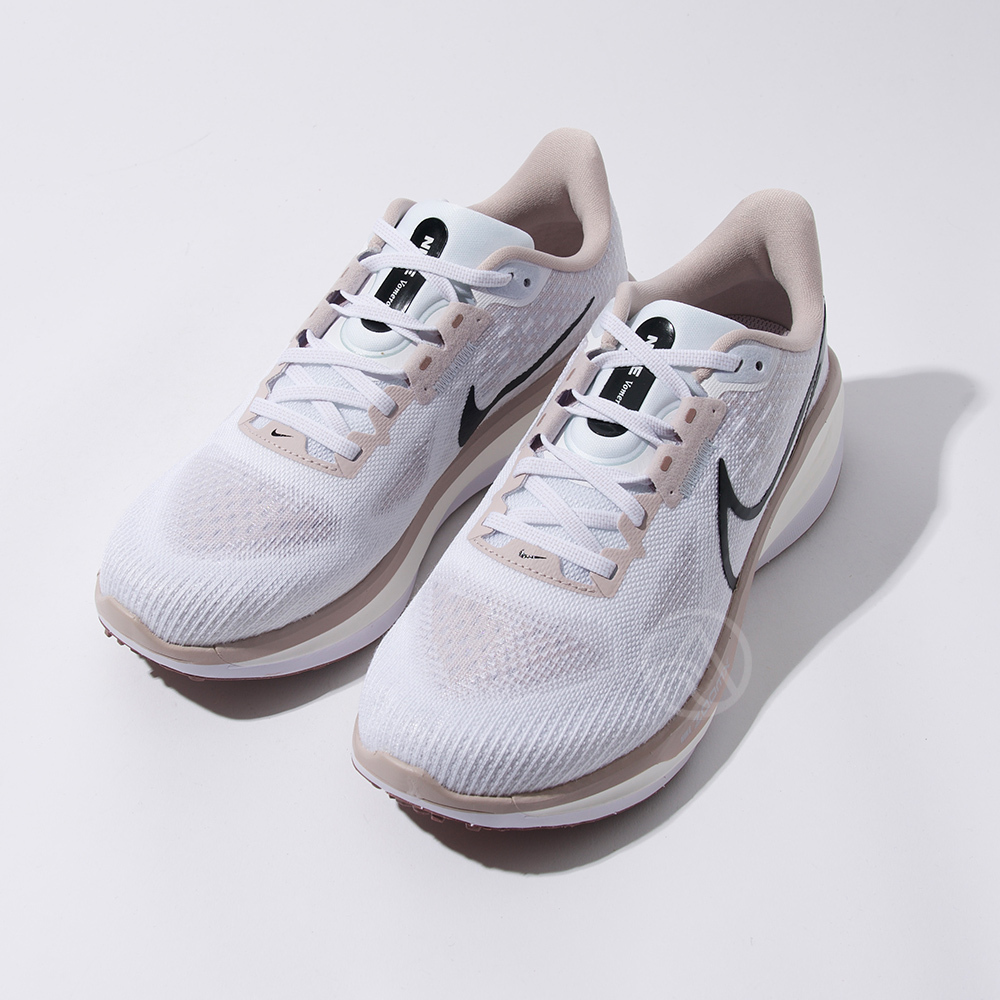 Nike Vomero 17 女 白黑 慢跑 運動 休閒 舒適 慢跑鞋 FB8502-010