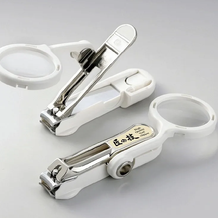 Green Bell - 【白色】 "匠之技"高級不鏽鋼放大鏡指甲鉗G-1004 (附收納袋)