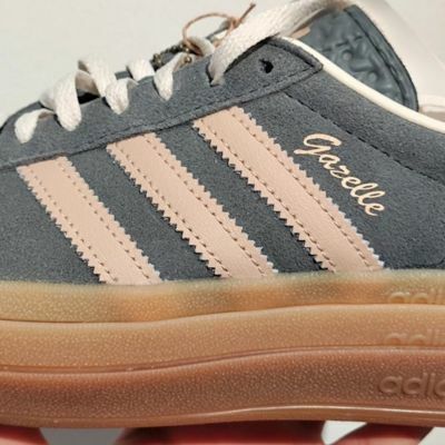 adidas originals Gazelle BOLD 耐磨透氣 低幫 板鞋 女款 灰棕