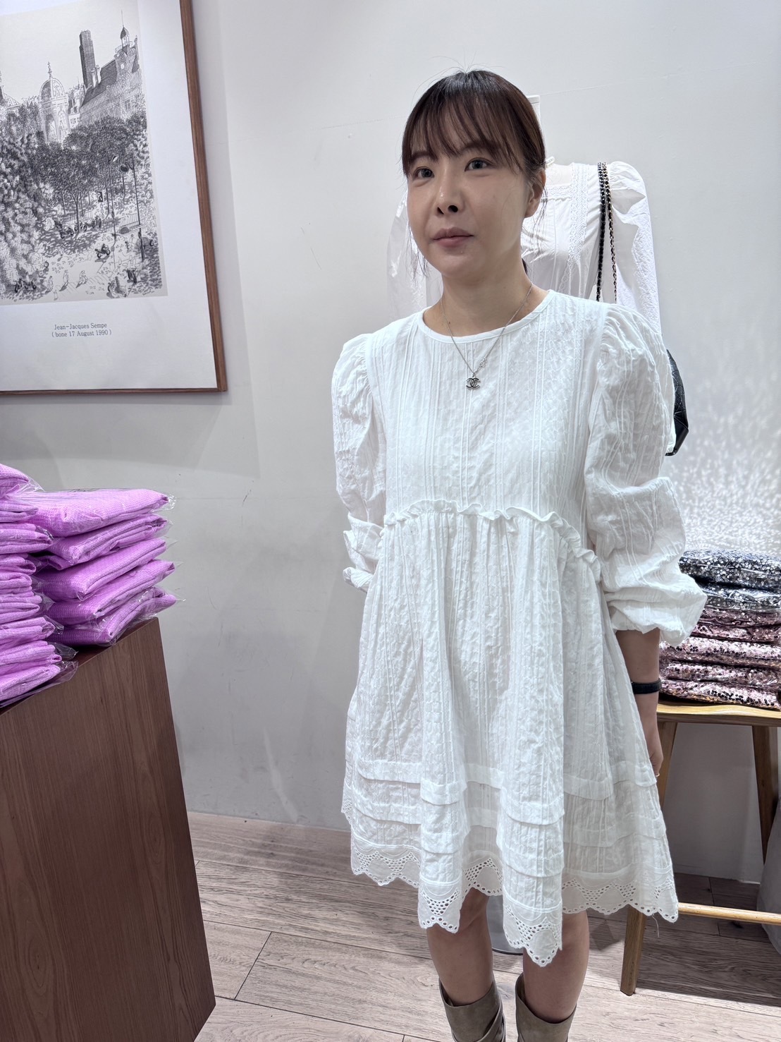 無法抗拒的絕美燒花白色洋裝