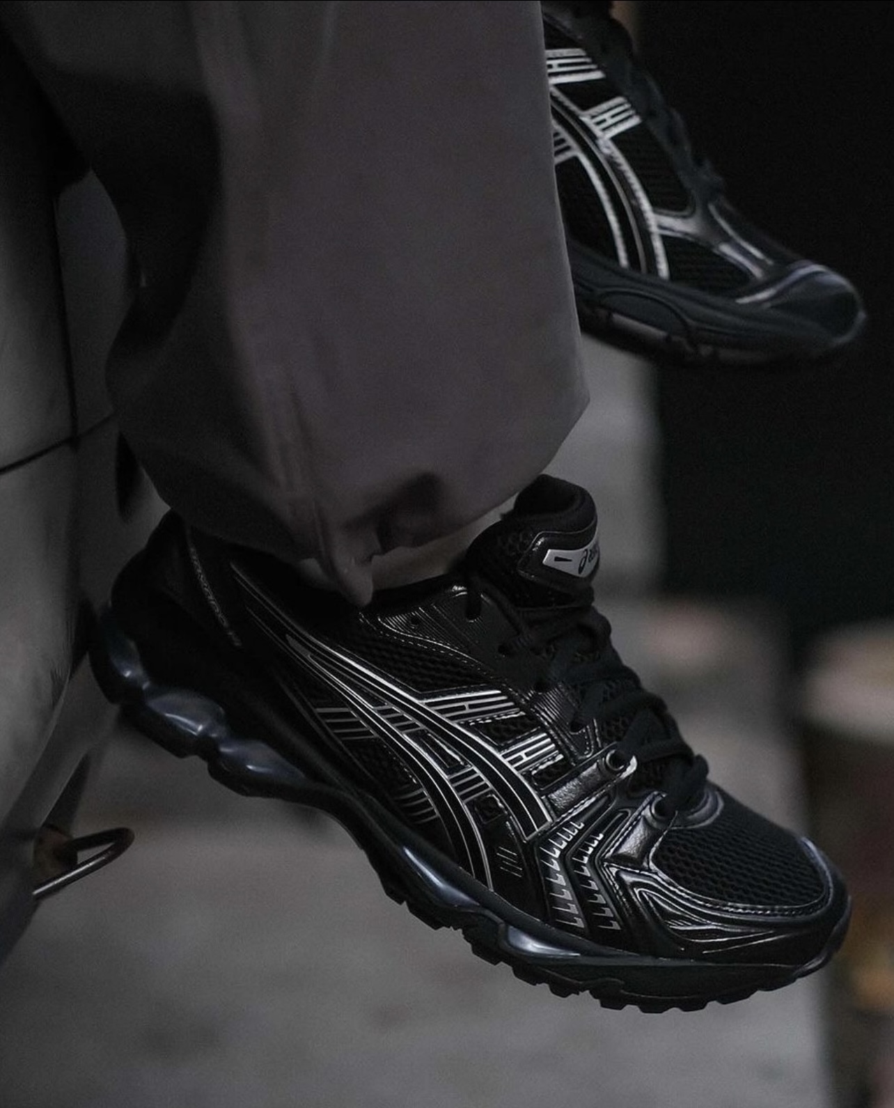 <快速出貨> ASICS GEL-KAYANO 14 Black 金屬復古 黑銀