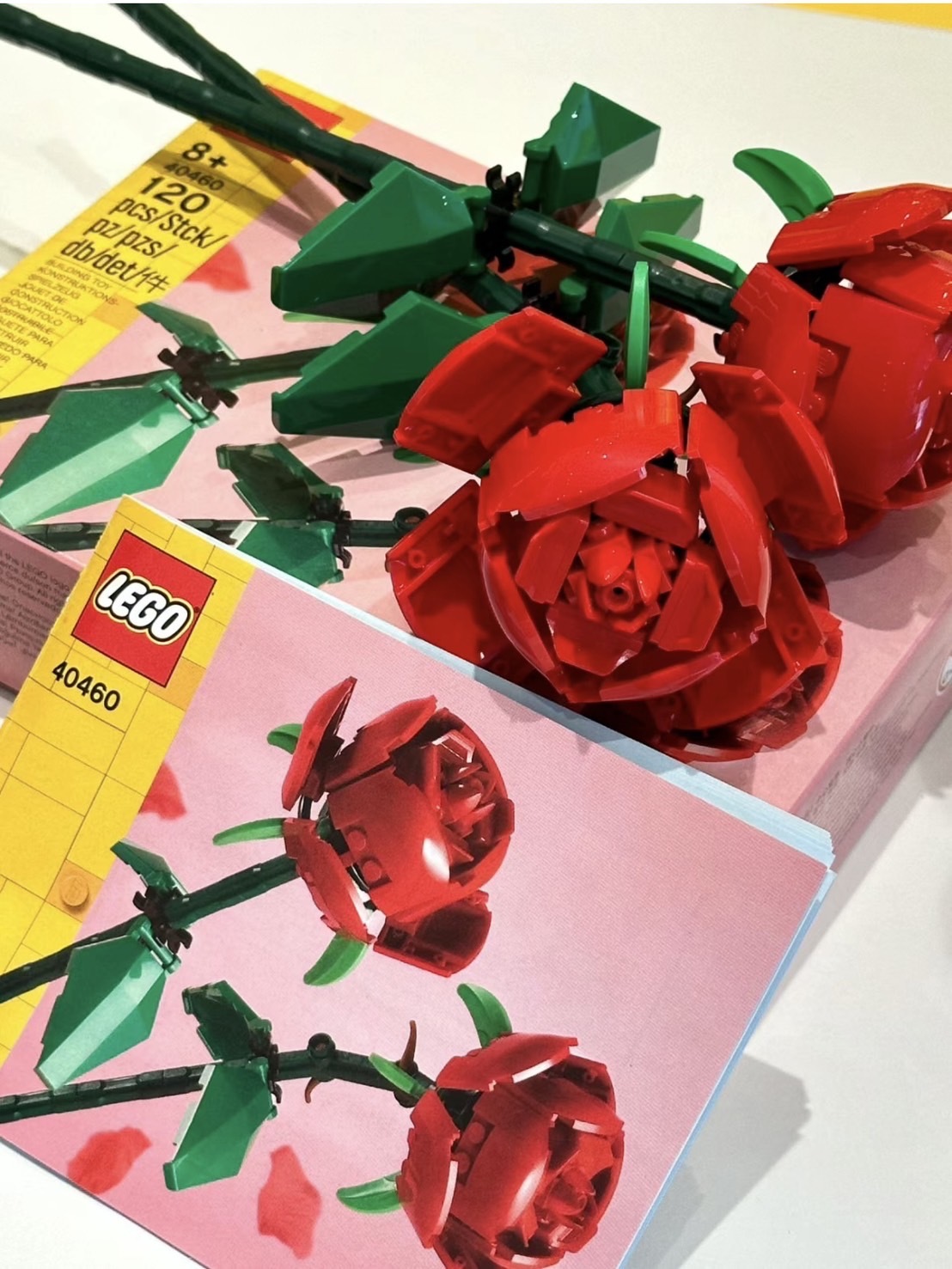 月亮♡ Amazon.com: LEGO 樂高Iconic Rose 40460