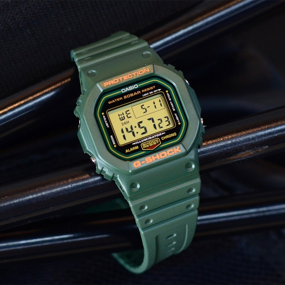 Casio G-Shock DW-5600RB-3 手錶 (香港行貨)