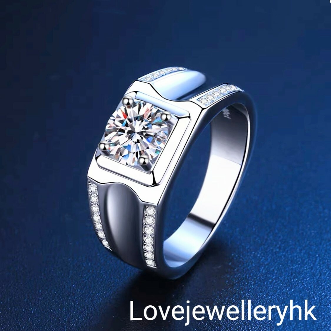 1卡男莫桑鑽戒指R1C036