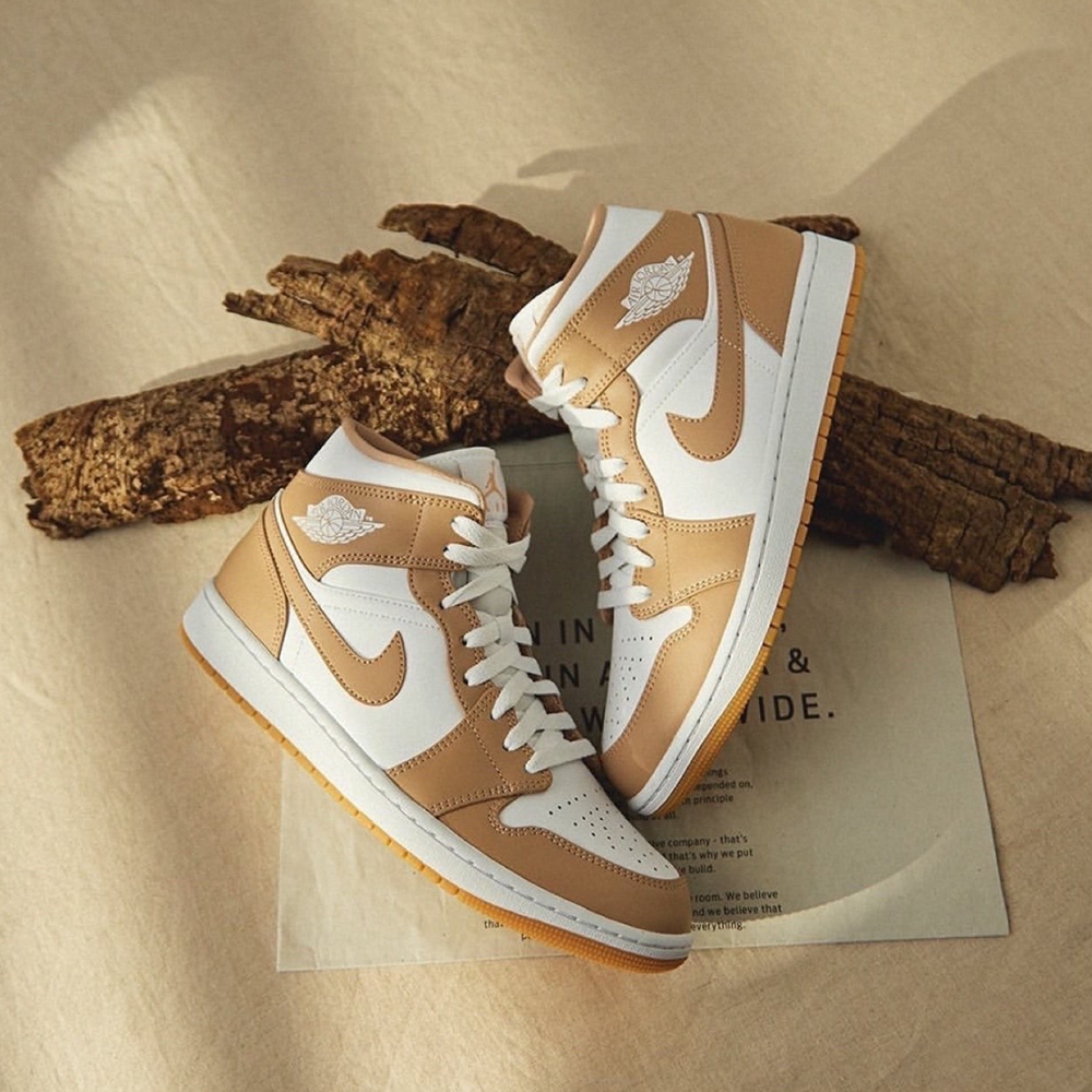 Air Jordan 1 Mid Tan Gum 奶茶 卡其 554724-271