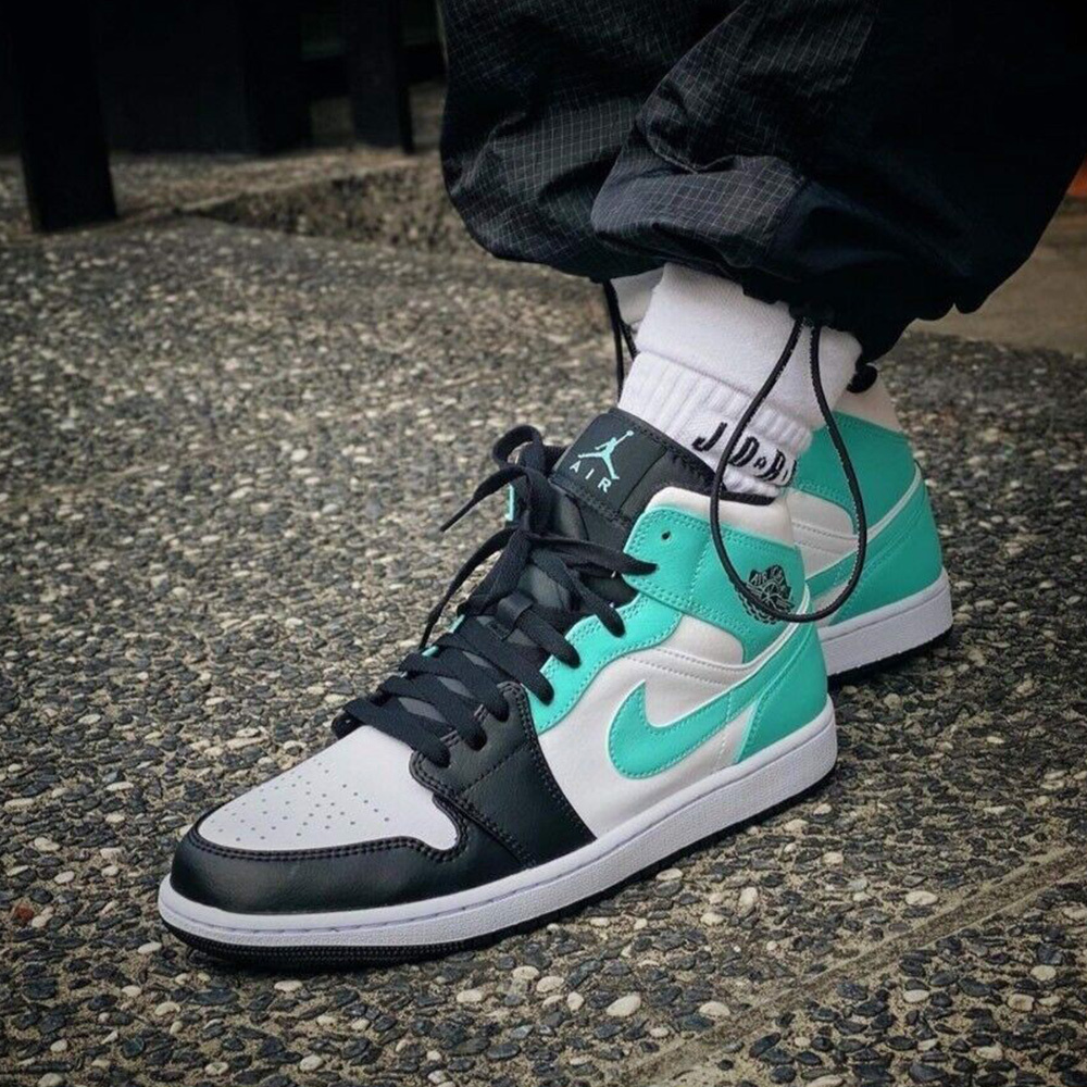 Air Jordan 1 Mid Tropical Twist Igloo 蒂芬妮綠 GS 554725-132