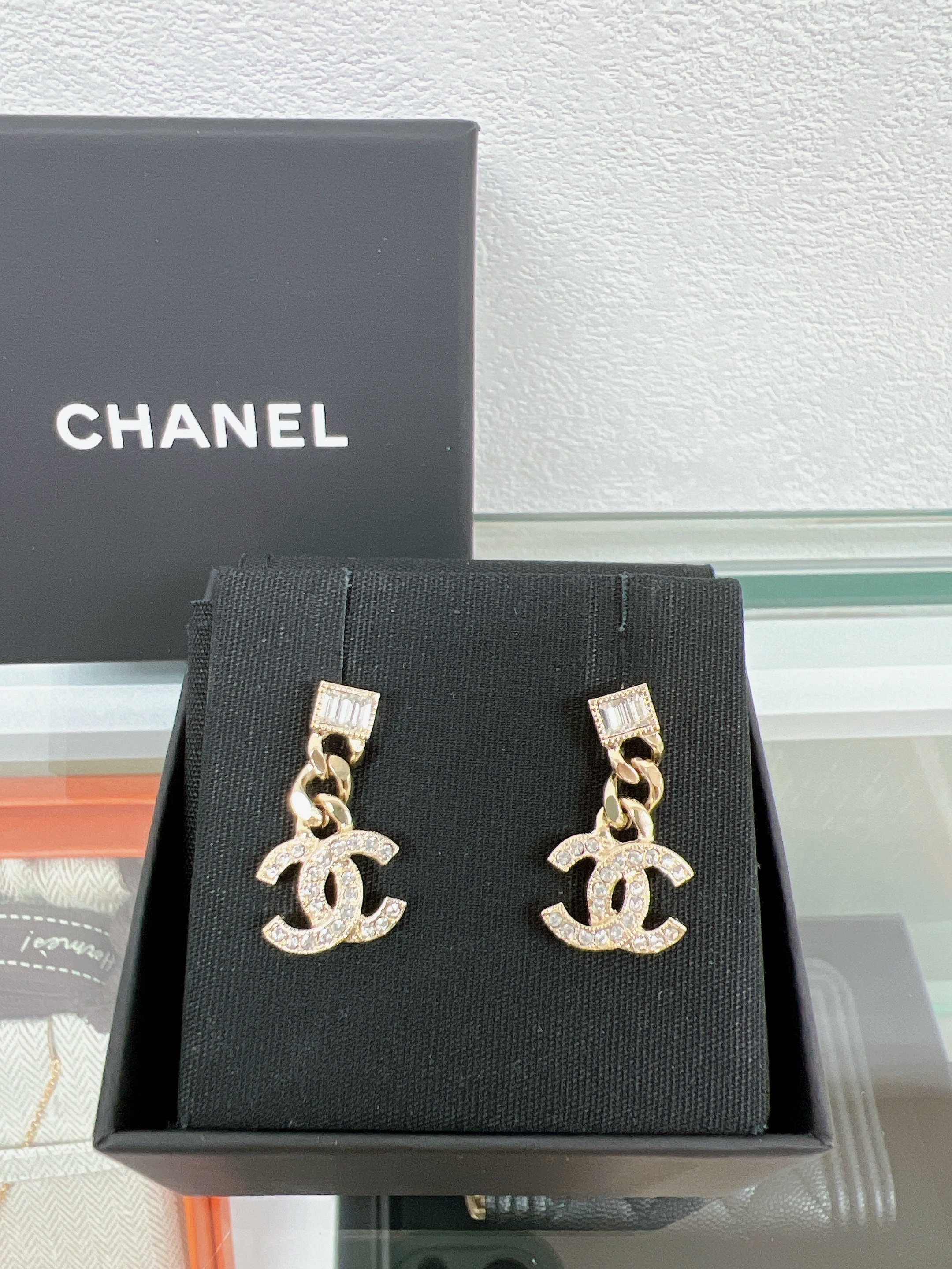 *Unused* Chanel square crystal logo drop earrings 23v