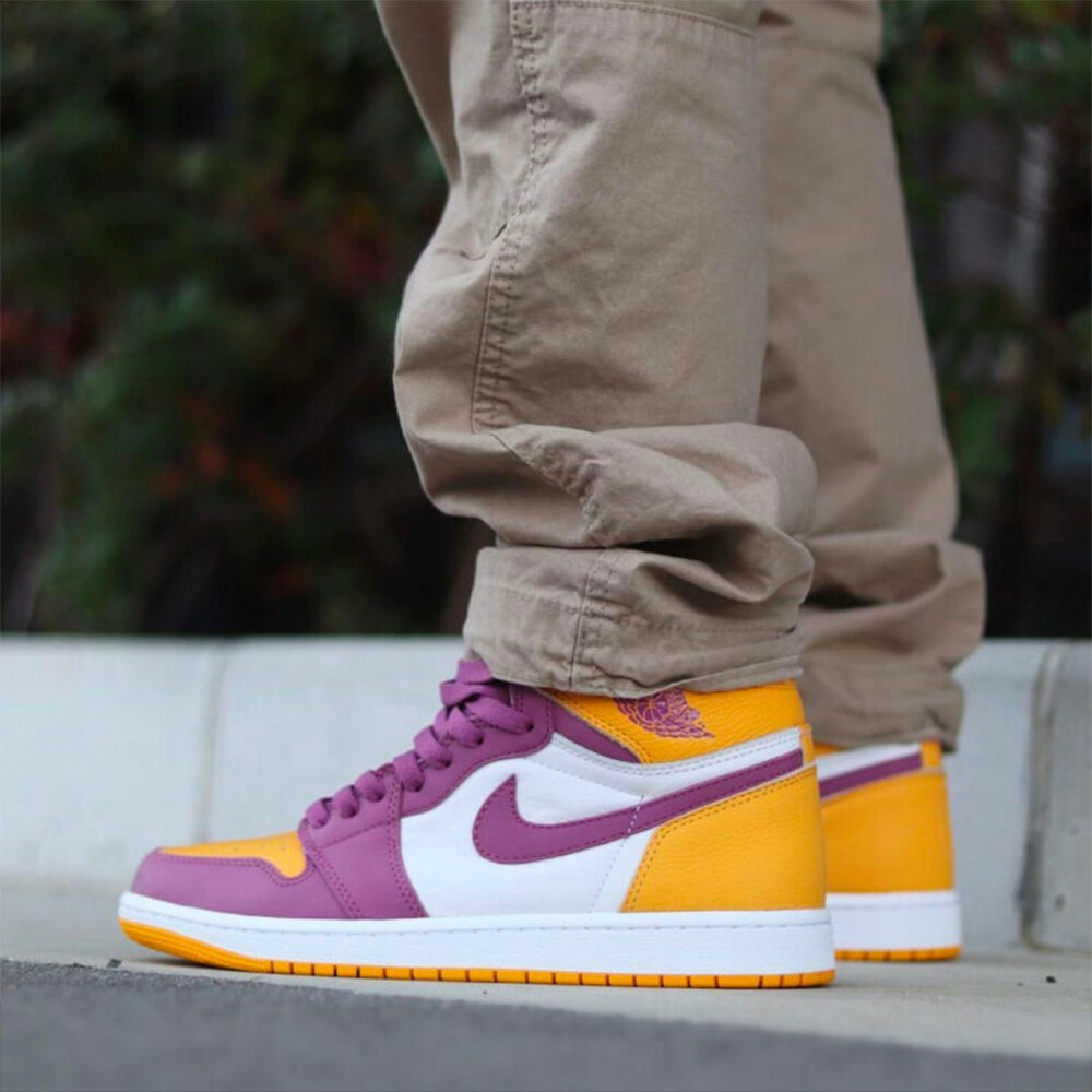 Air Jordan 1 Retro High OG Brotherhood 兄弟會 黃紫 555088-706