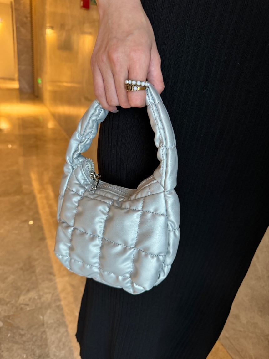 Mar.廣州連線 | mini雲朵包(附銀鍊)*4色∣