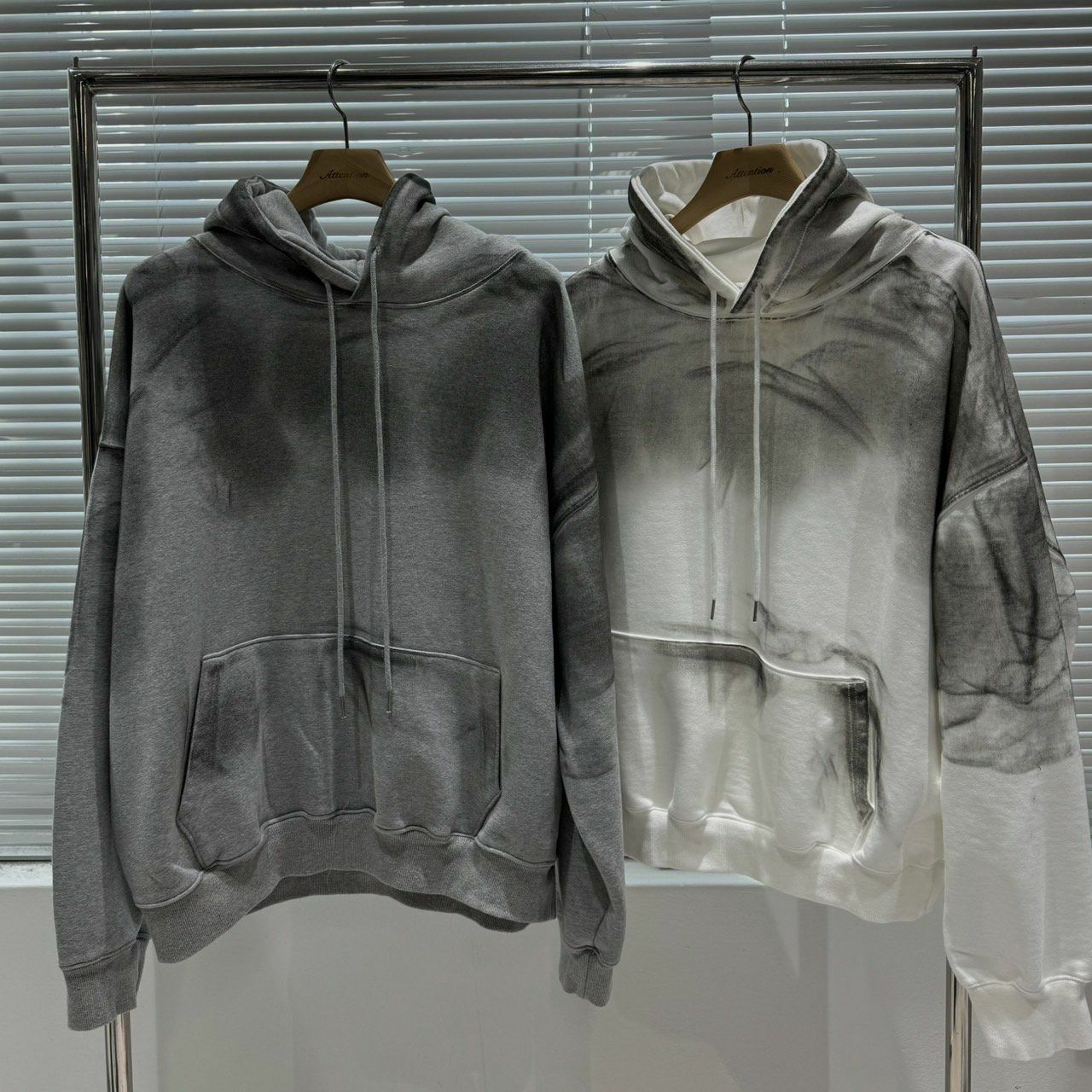 紮染連帽衛衣 BY ATTENTION-136T