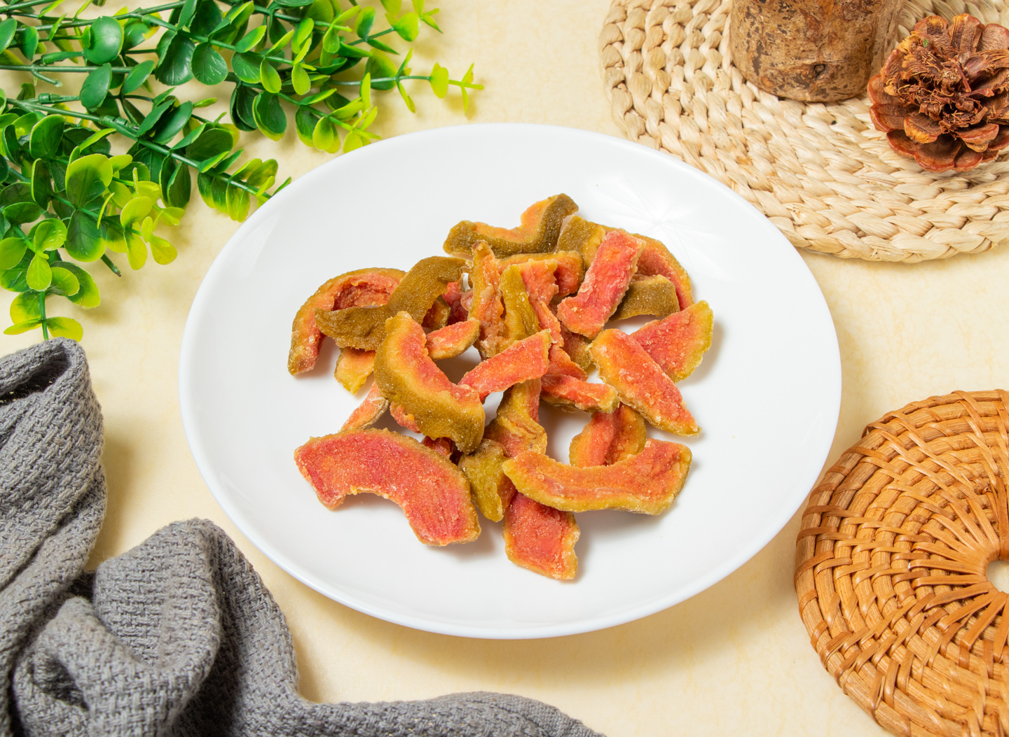 低溫烘培紅心芭樂乾｜Dried Red Guava