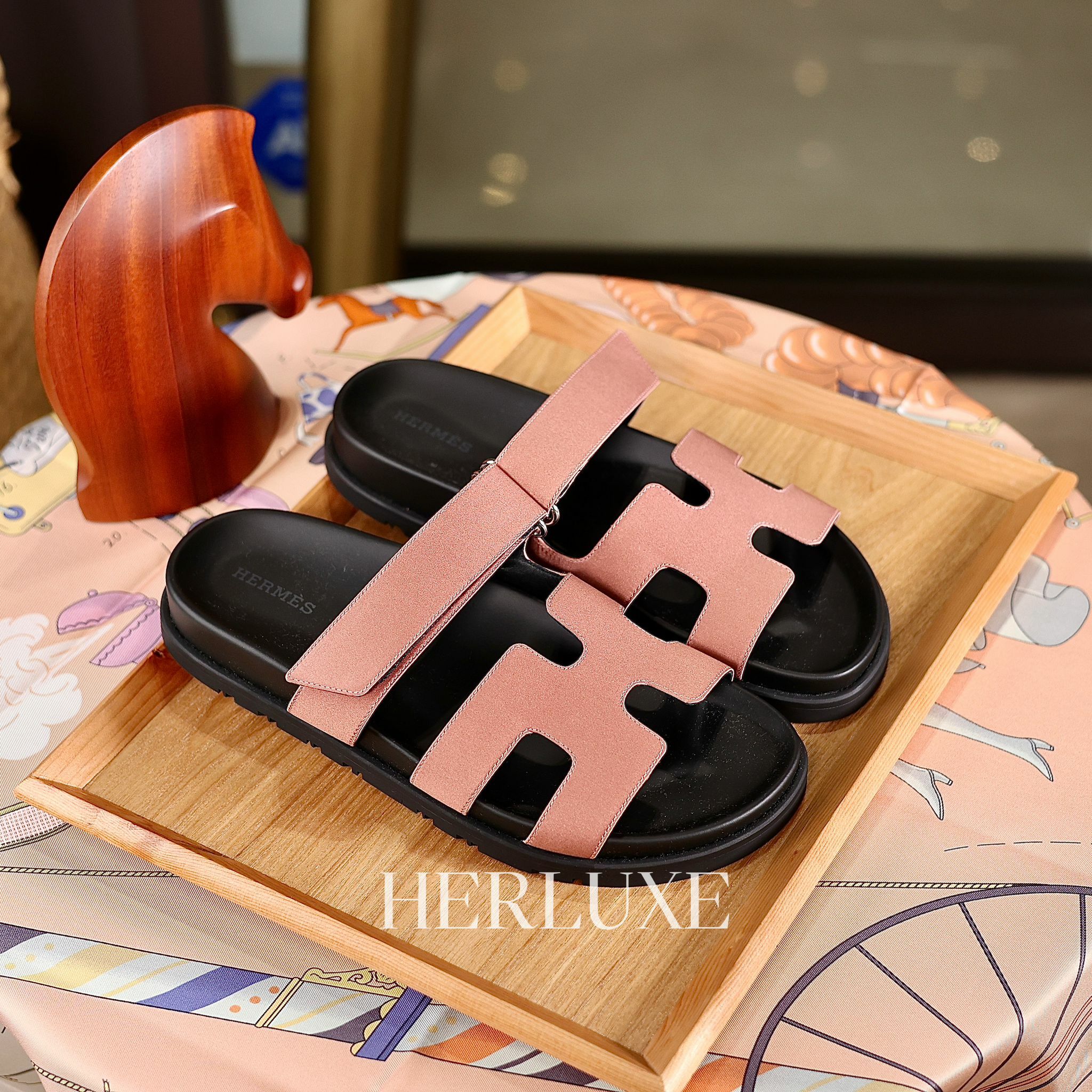 Chypre sandal silk pink size 37