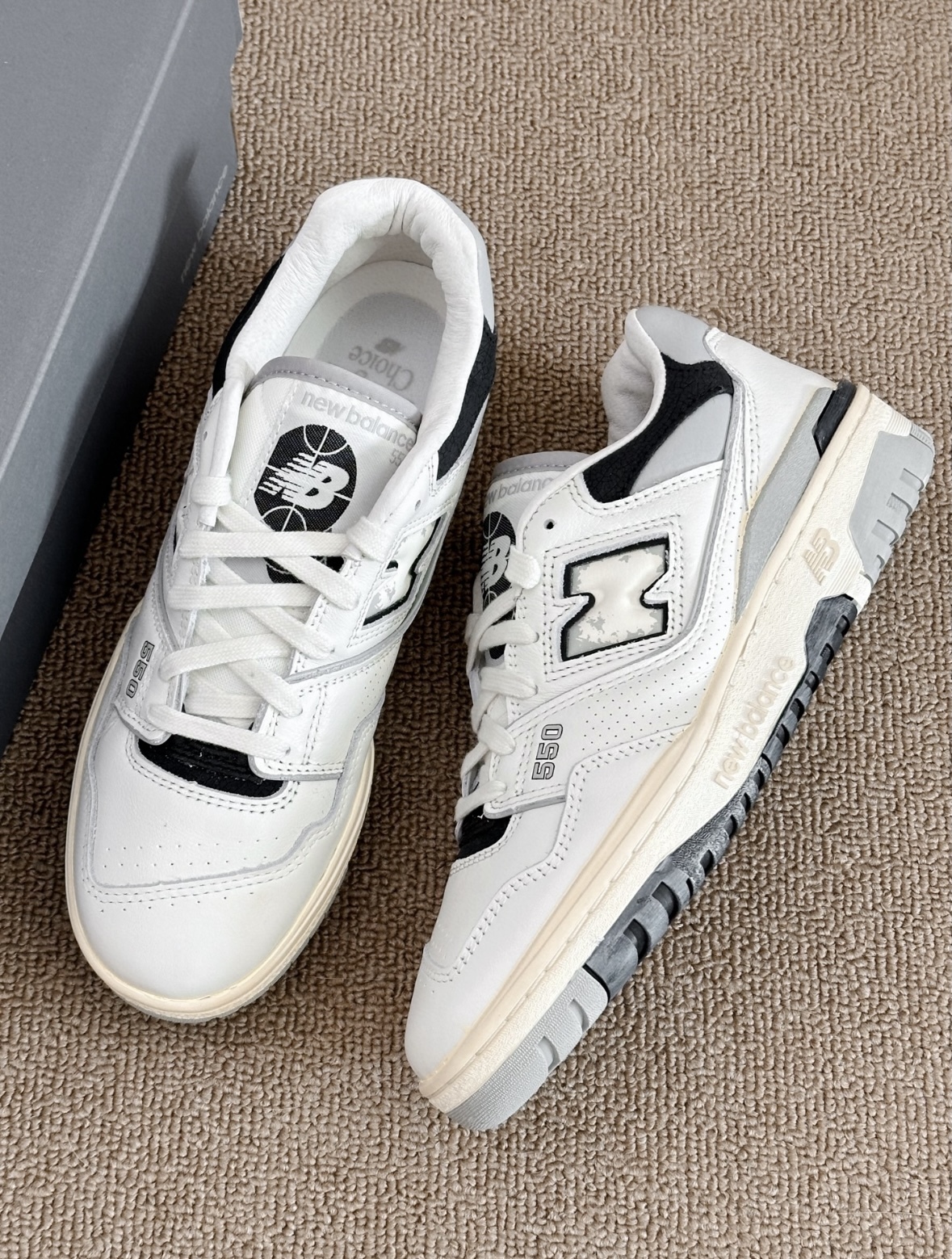 New Balance 550 NB 奶油黑白 復古 做舊 皮革 老爹鞋 BB550VGN/預購