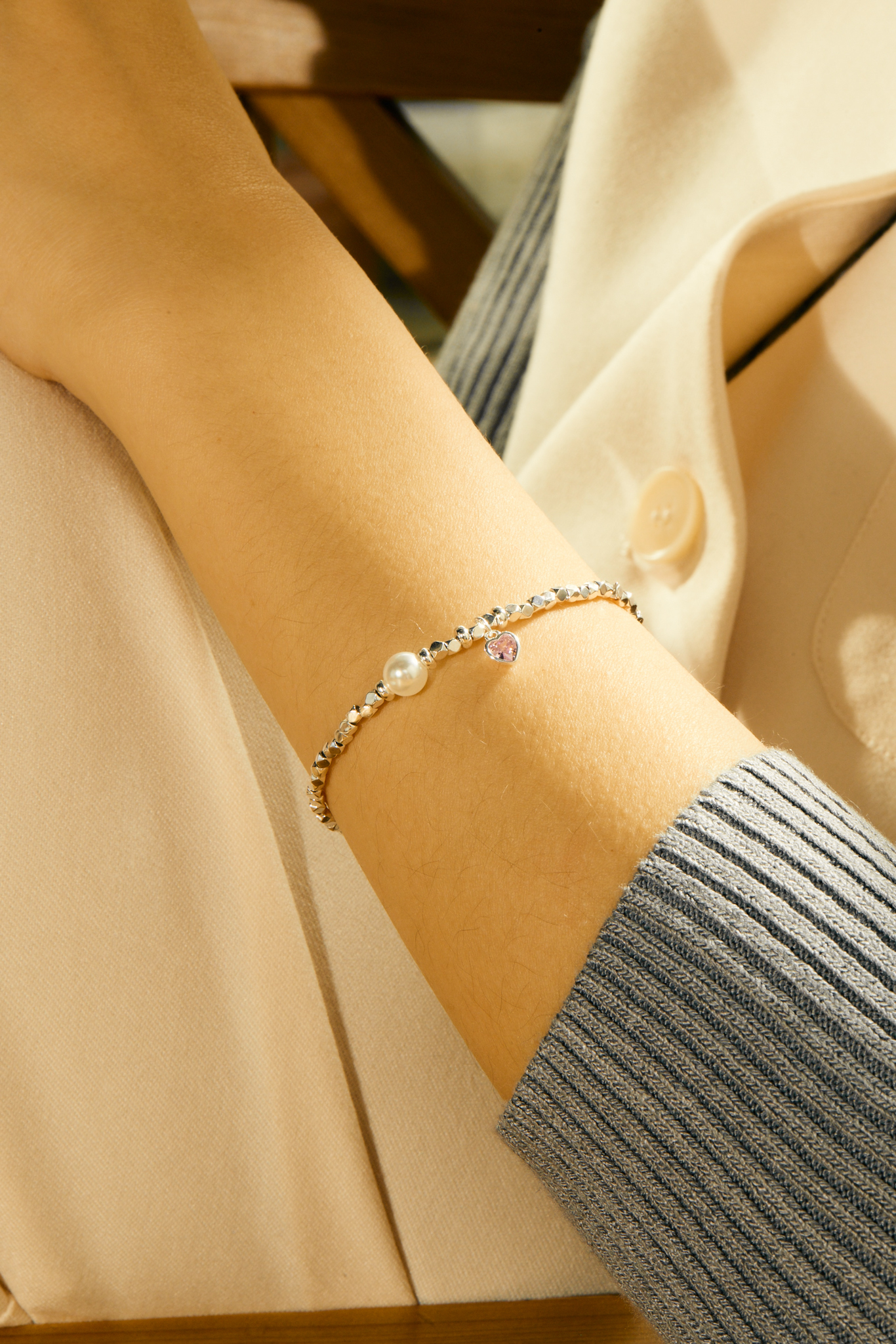 B185  | 純銀愛心鋯石珍珠手鍊