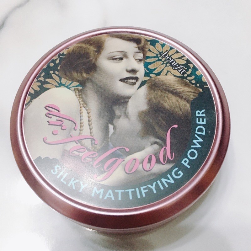 貝玲妃 Benefit｜油不得你性感尤霧蜜粉 16g 定妝蜜粉外盒瑕疵