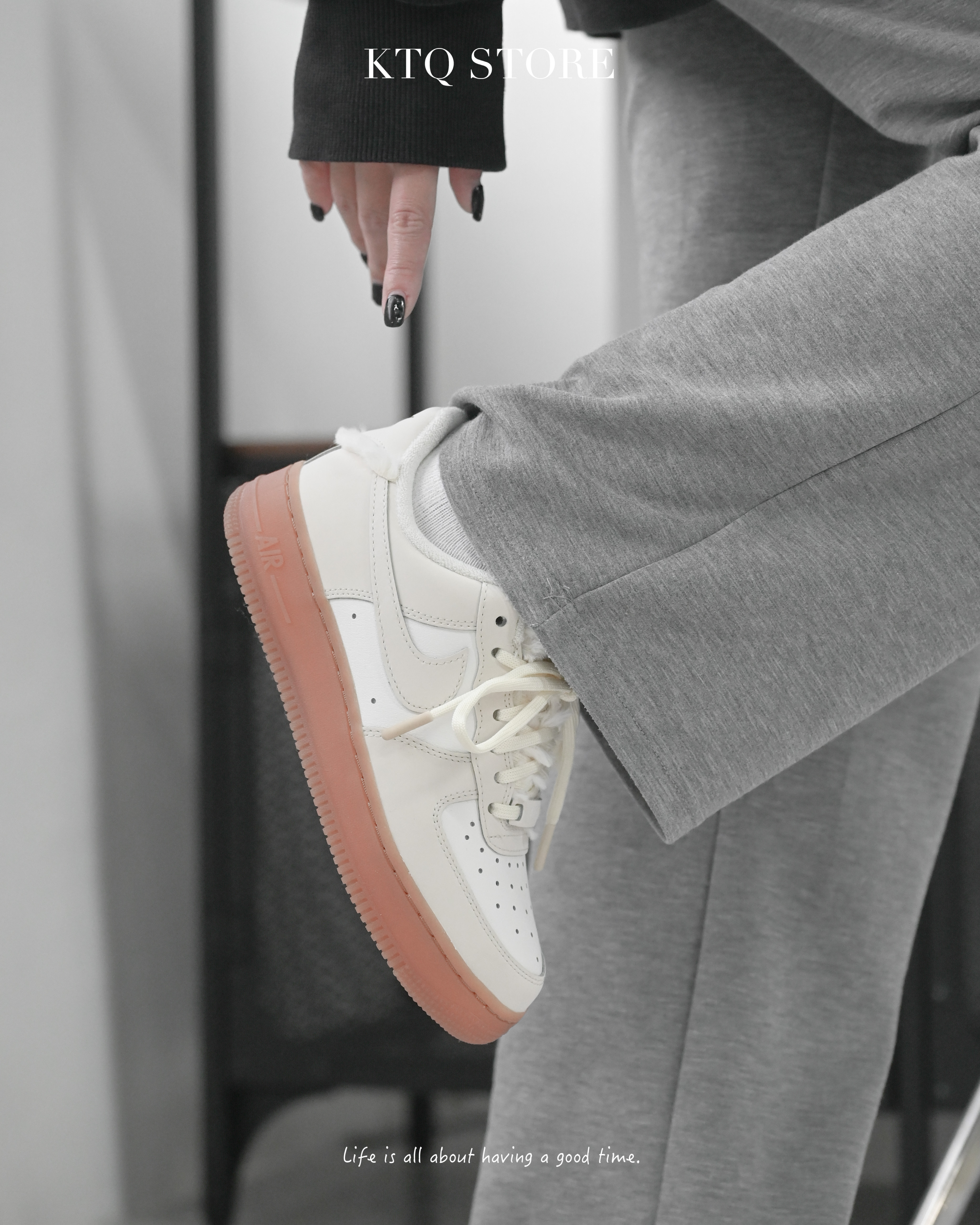 KTQ STORE ‧ NIKE AIR FORCE 1  焦糖牛奶 毛絨絨 奶油白 咖啡色 女鞋 FV3701-119