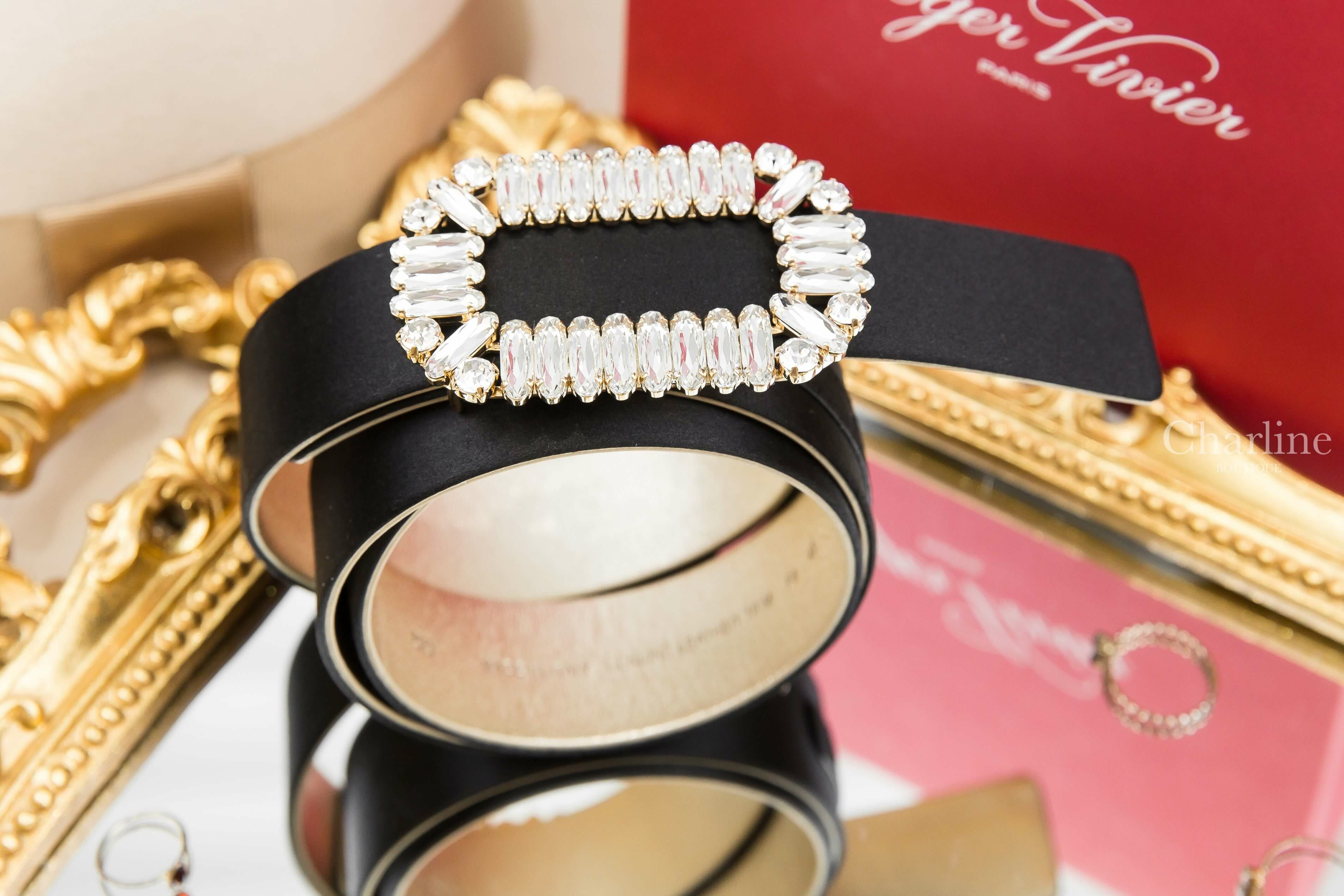 Roger Vivier Belt 黑色絲綢金色橢圓水晶方釦3cm皮帶-Charline Boutique 精品代購