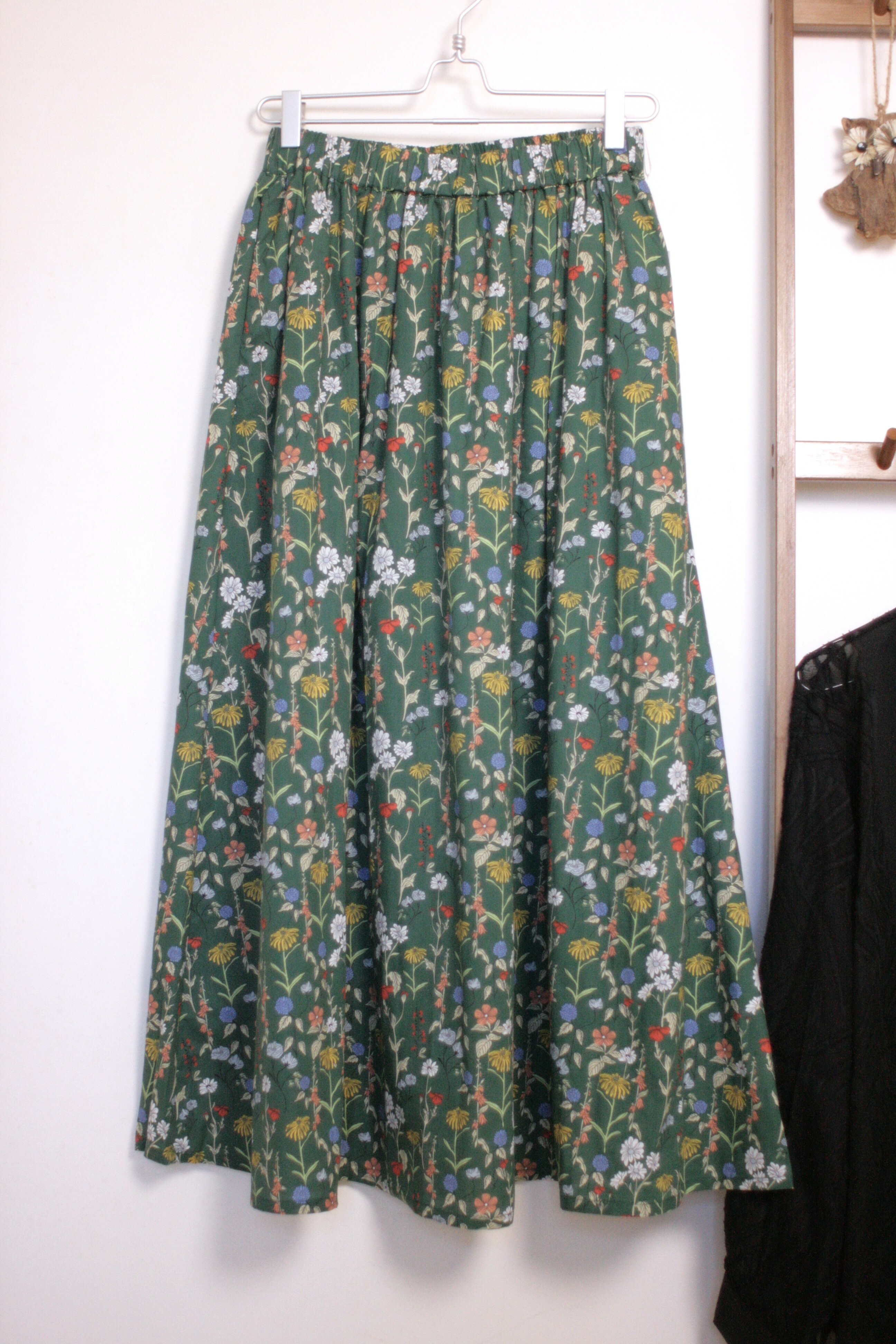 ｛Special Price｝{童話國物語𓃦} Secret Garden綠色花卉半腰長裙【日本直送】