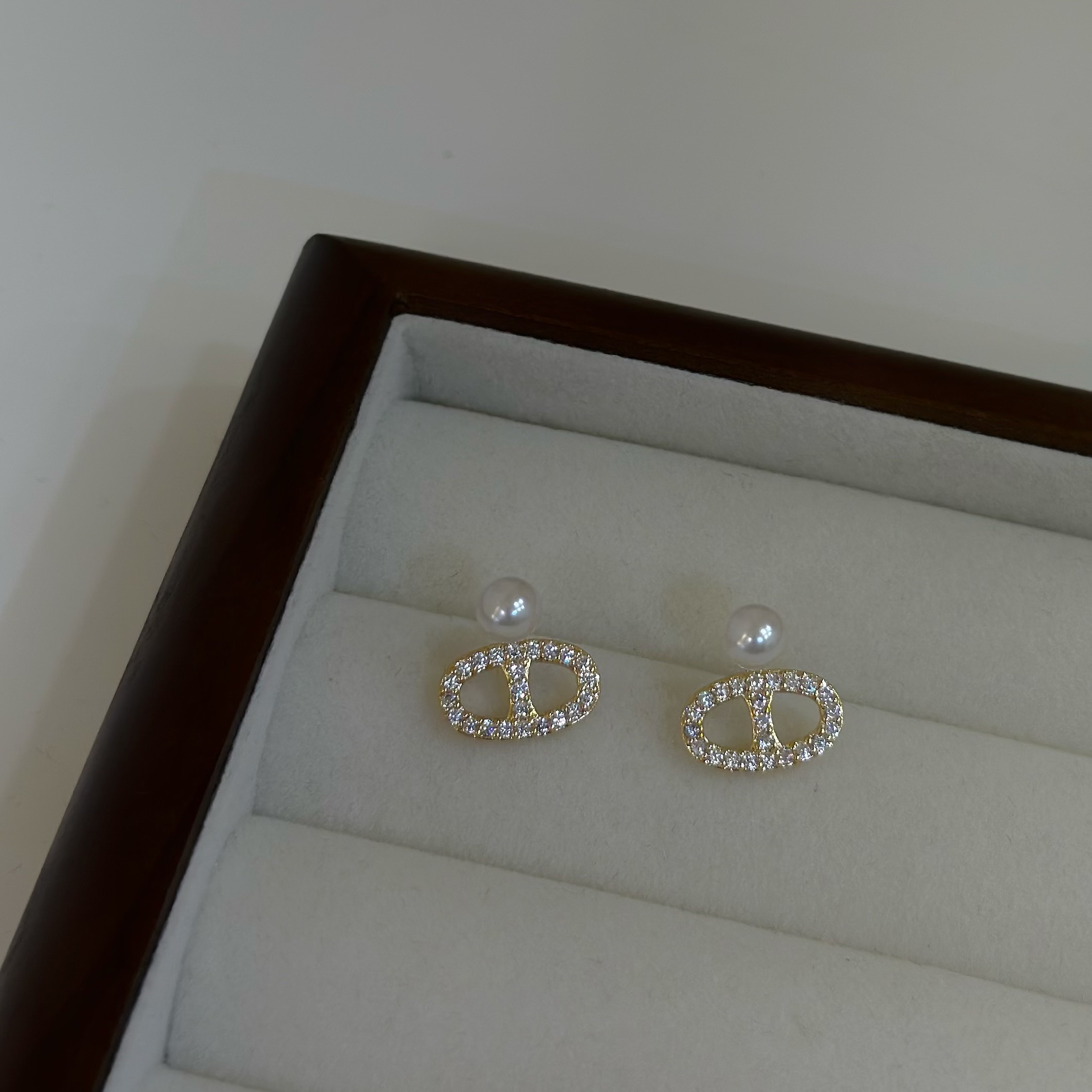 K26珍珠豬鼻小耳貼