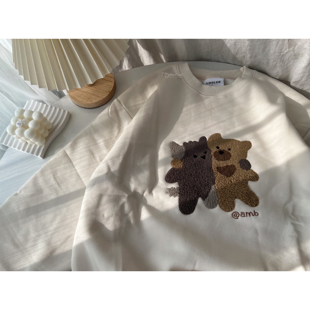 AMBLER 搭肩熊大學T