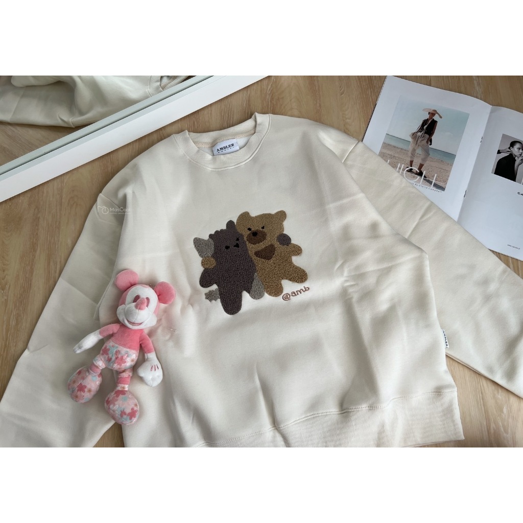 AMBLER 搭肩熊大學T