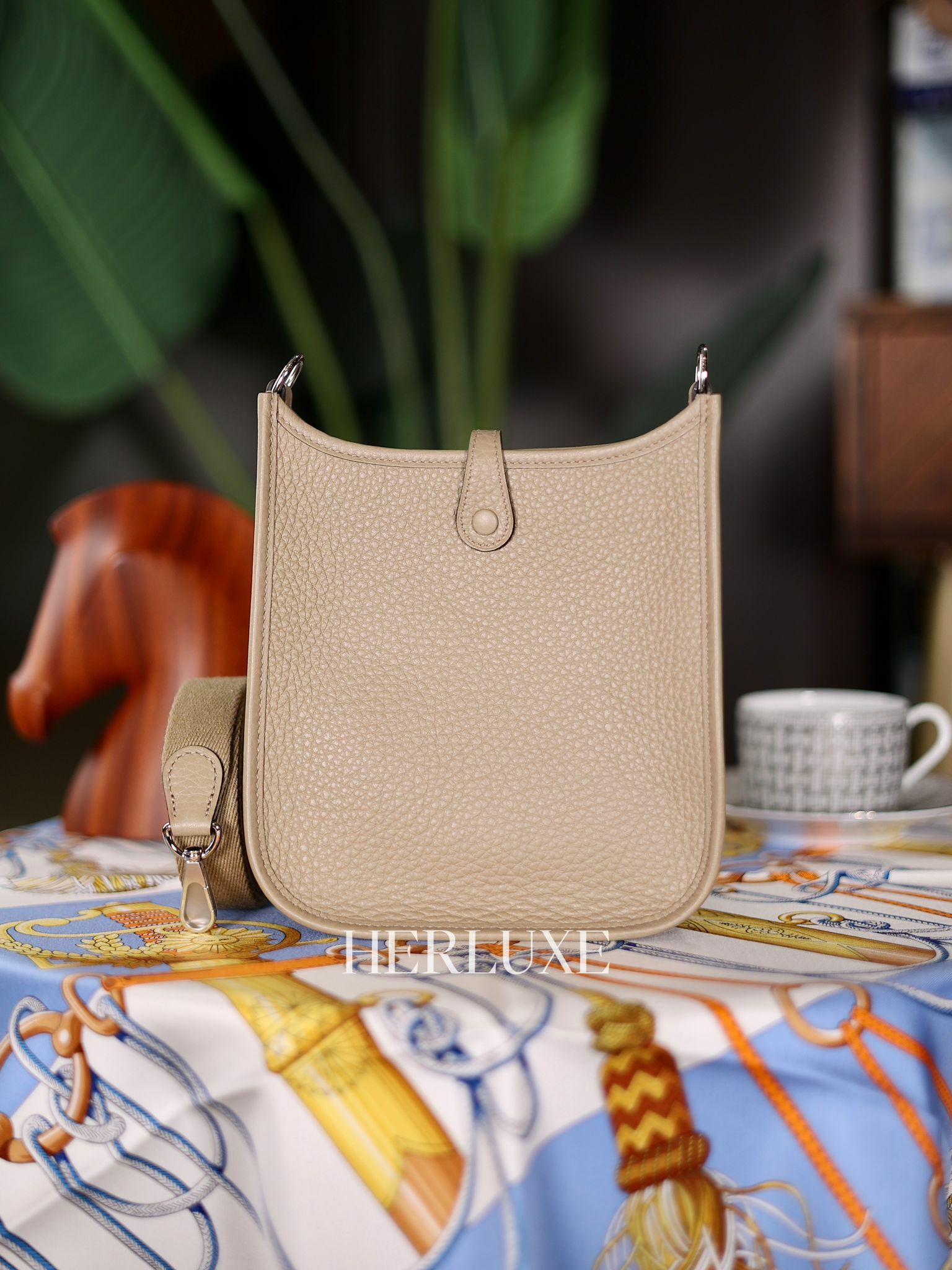 Evelyne mini 8Q beige marfa ck tc W (一代：肩帶長105cm)