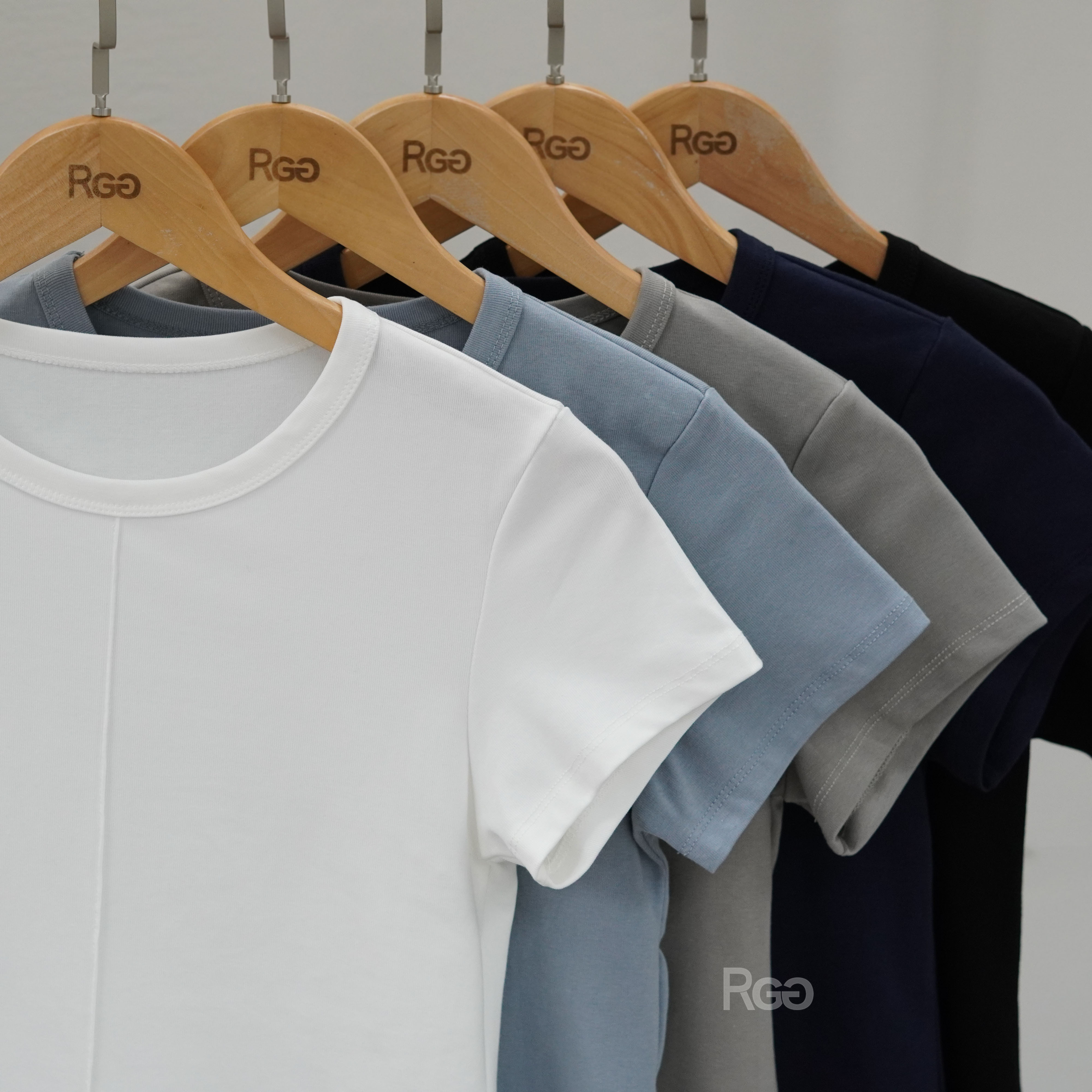 #9992 中線設計短版棉T顏色特寫照