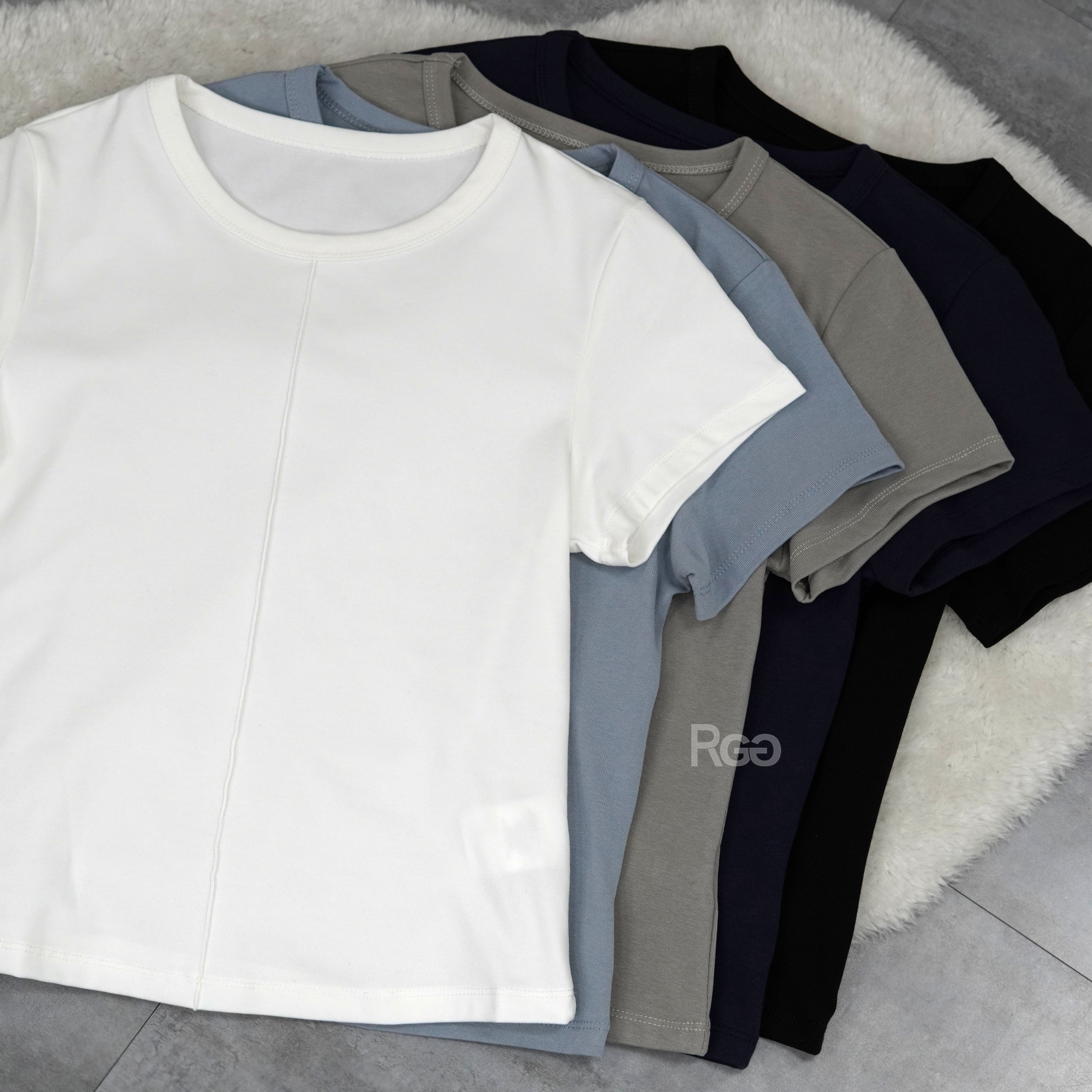 #9992 中線設計短版棉T商品特寫照