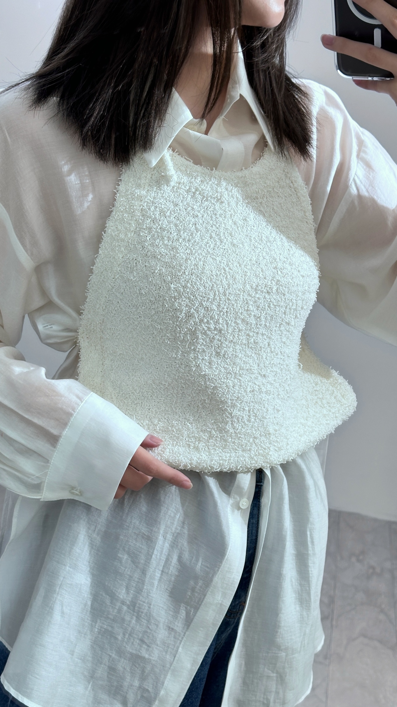 毛絨布掛脖露背上衣-白