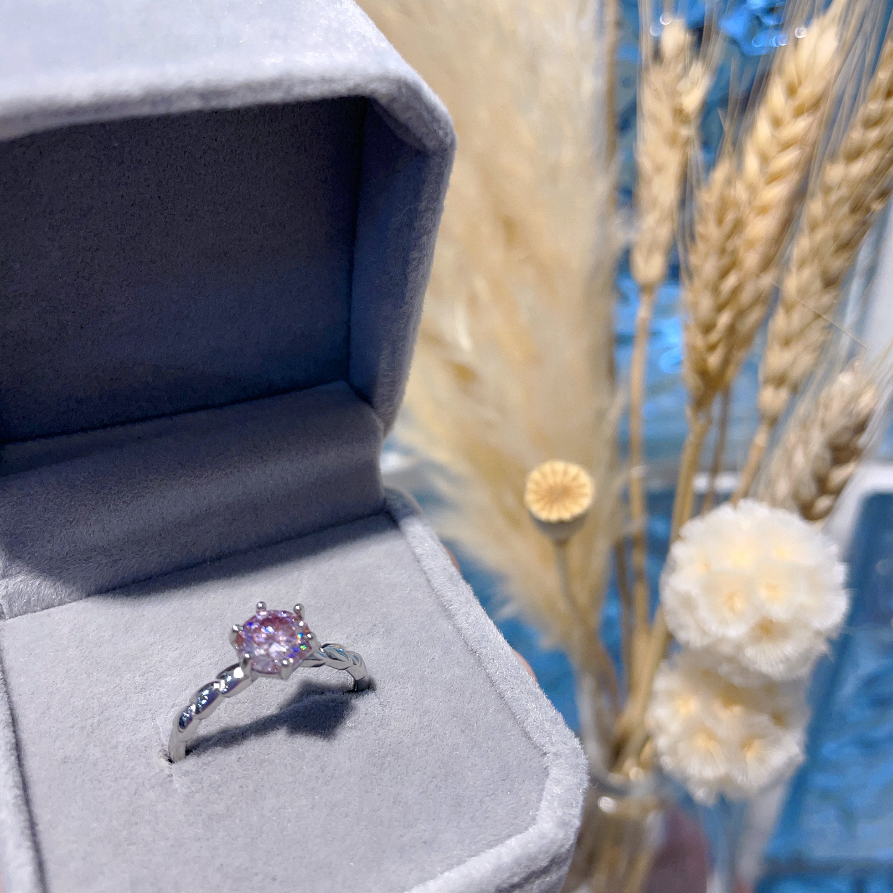 D949 粉莫桑戒指 1.00ct