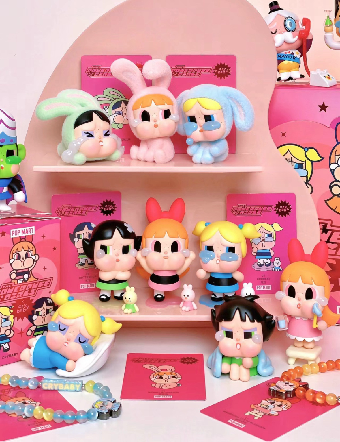 POPMART 泡泡瑪特 官方正版 Crybaby x 飛天小女警 公仔 盲盒12+1款/預購 (任買兩件711免運)