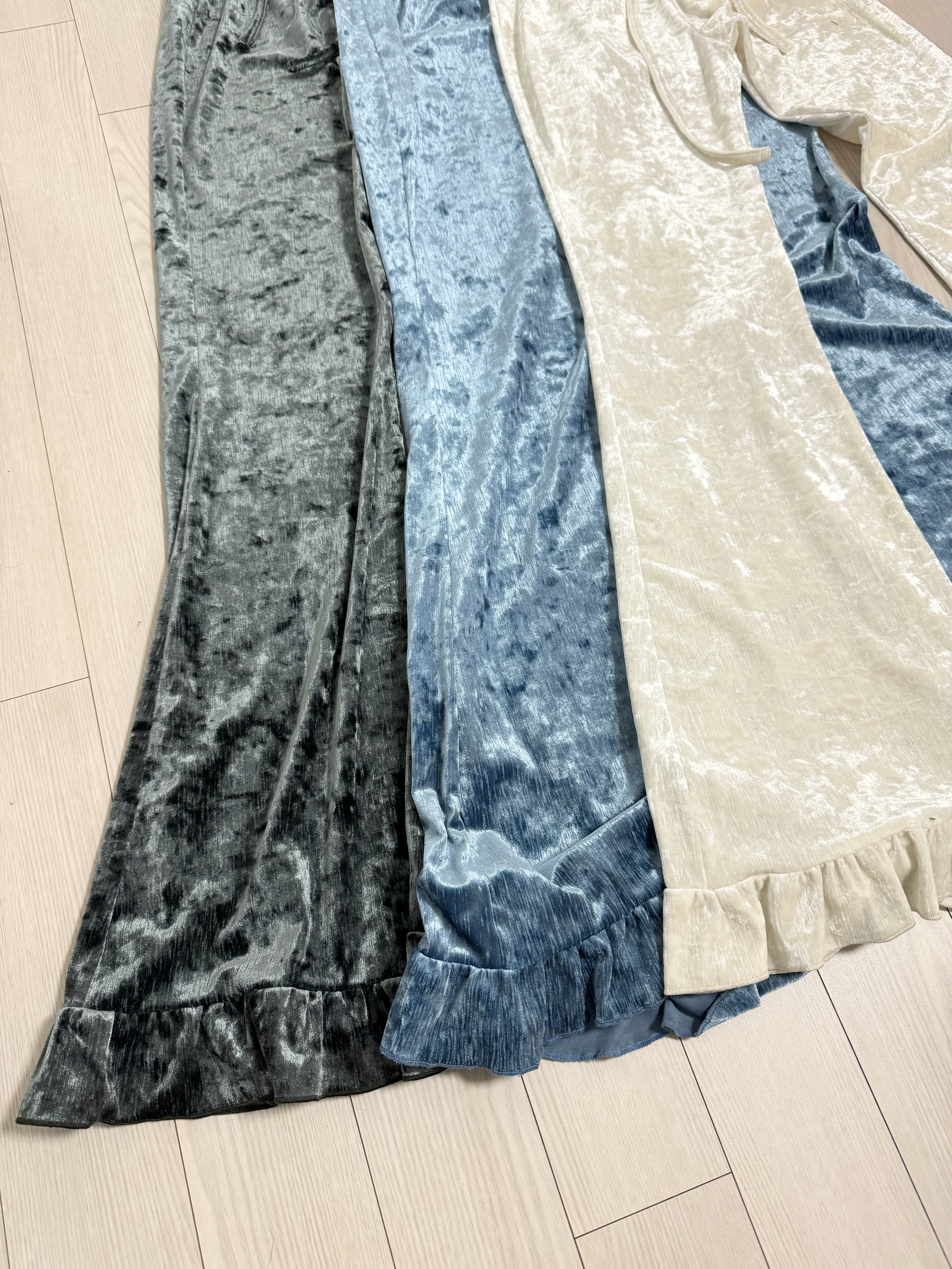 絨面RUFFLE邊修身PANTS