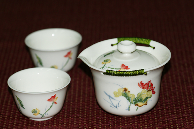 鹿港窯禮品館│彩荷浮雕(線塑)茶具組(1壺2杯)禮盒套裝