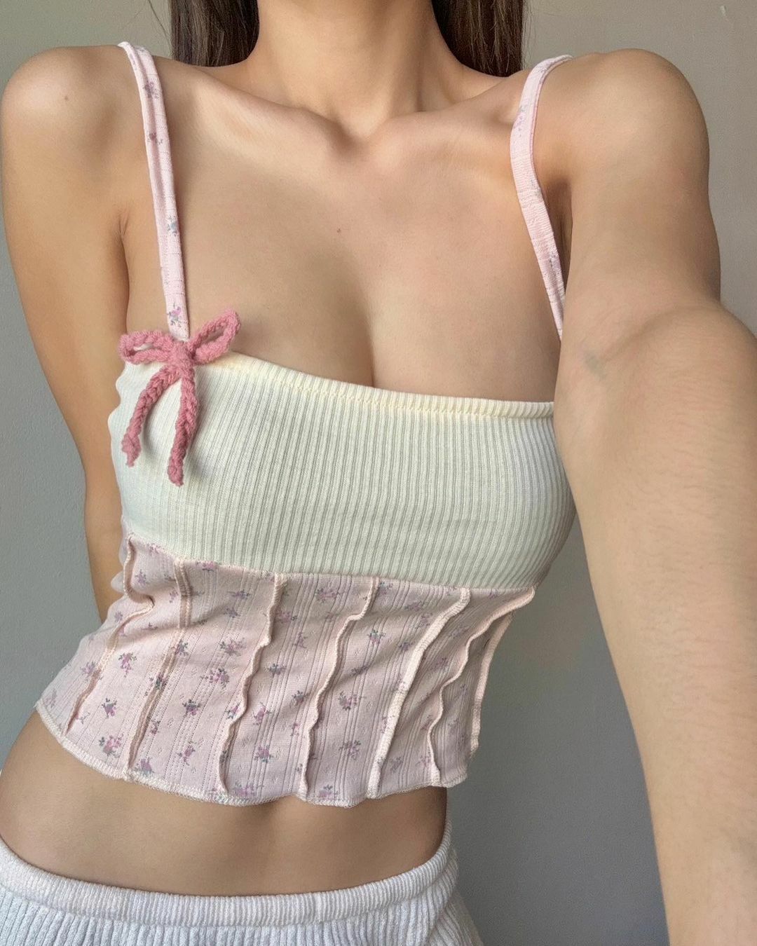 TH FLOWER BOW SLEEVELESS (PINK)