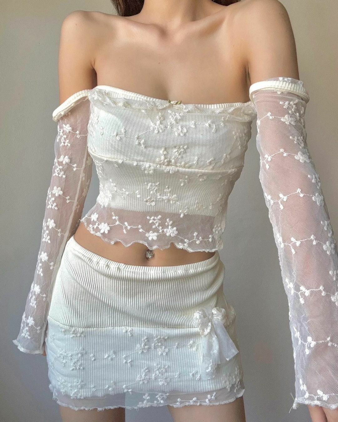 TH FLOWER RIBBON LACE SKIRT