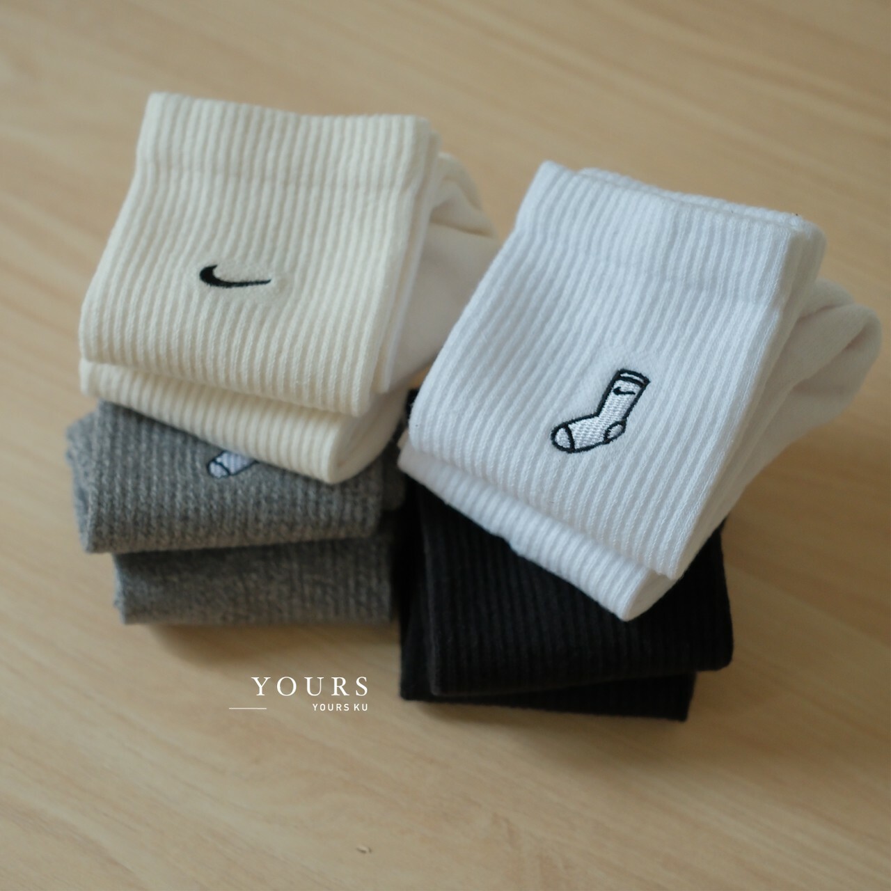 Nike EveryDay Plus 襪子中的小襪子 中長襪 二入組（2colors）