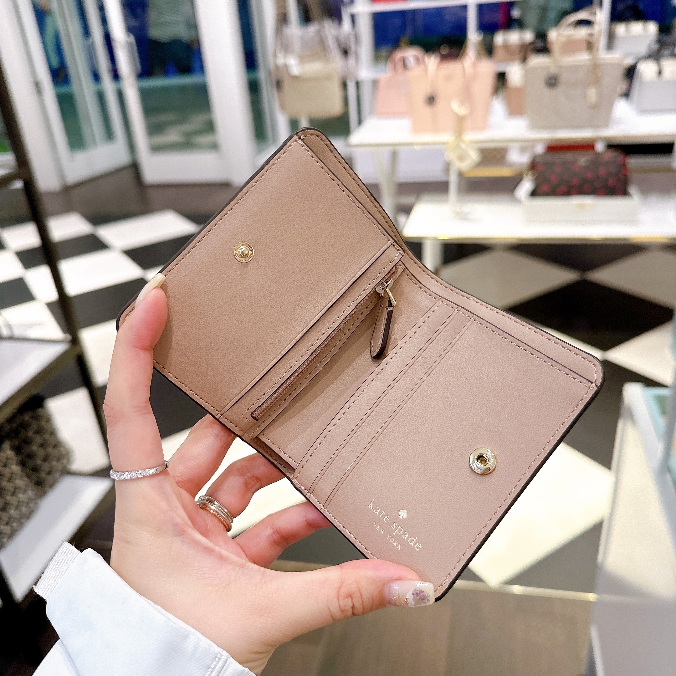 ❰ 香港現貨 ❱ Kate Spade Madison Small Wallet