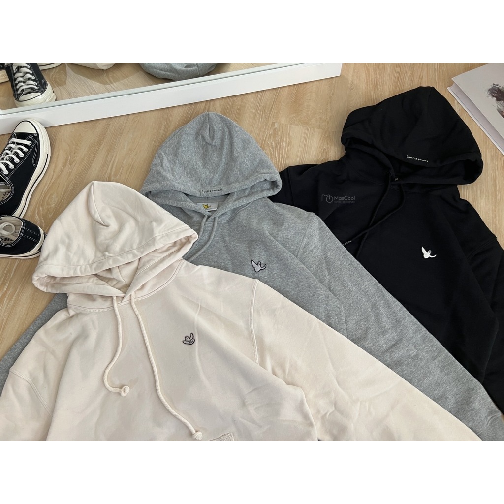 WHAT IT ISNT 白天使帽T