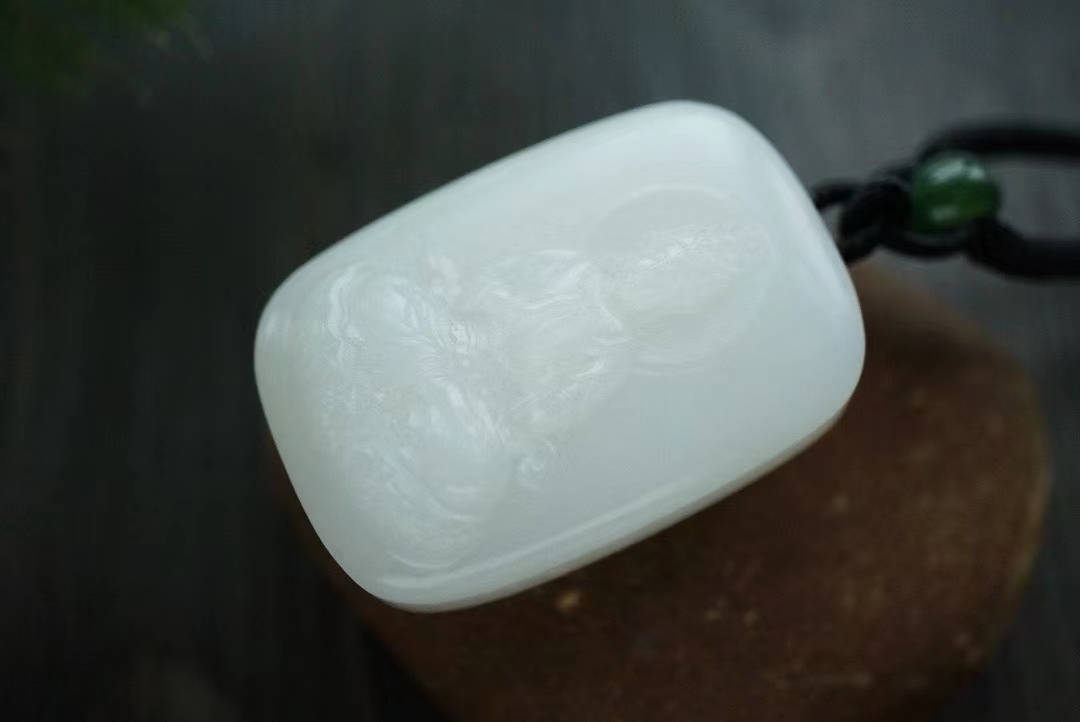 36441 和田玉羊脂玉“妙法蓮華”觀音掛件