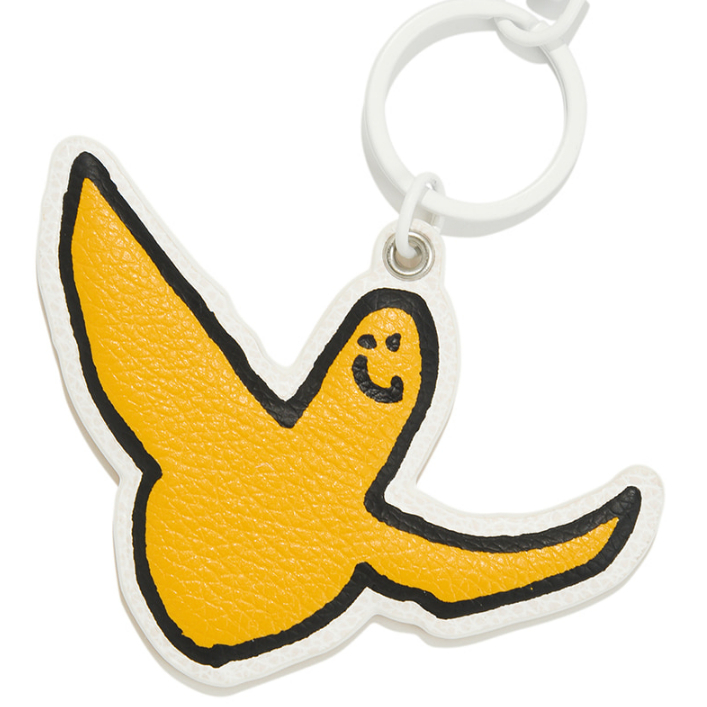 WHAT IT ISNT 皮革吊飾