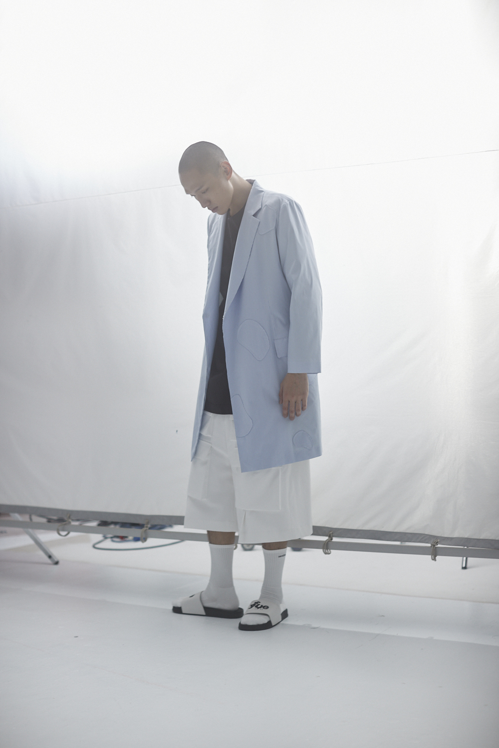 氣泡飾片暗釦西裝