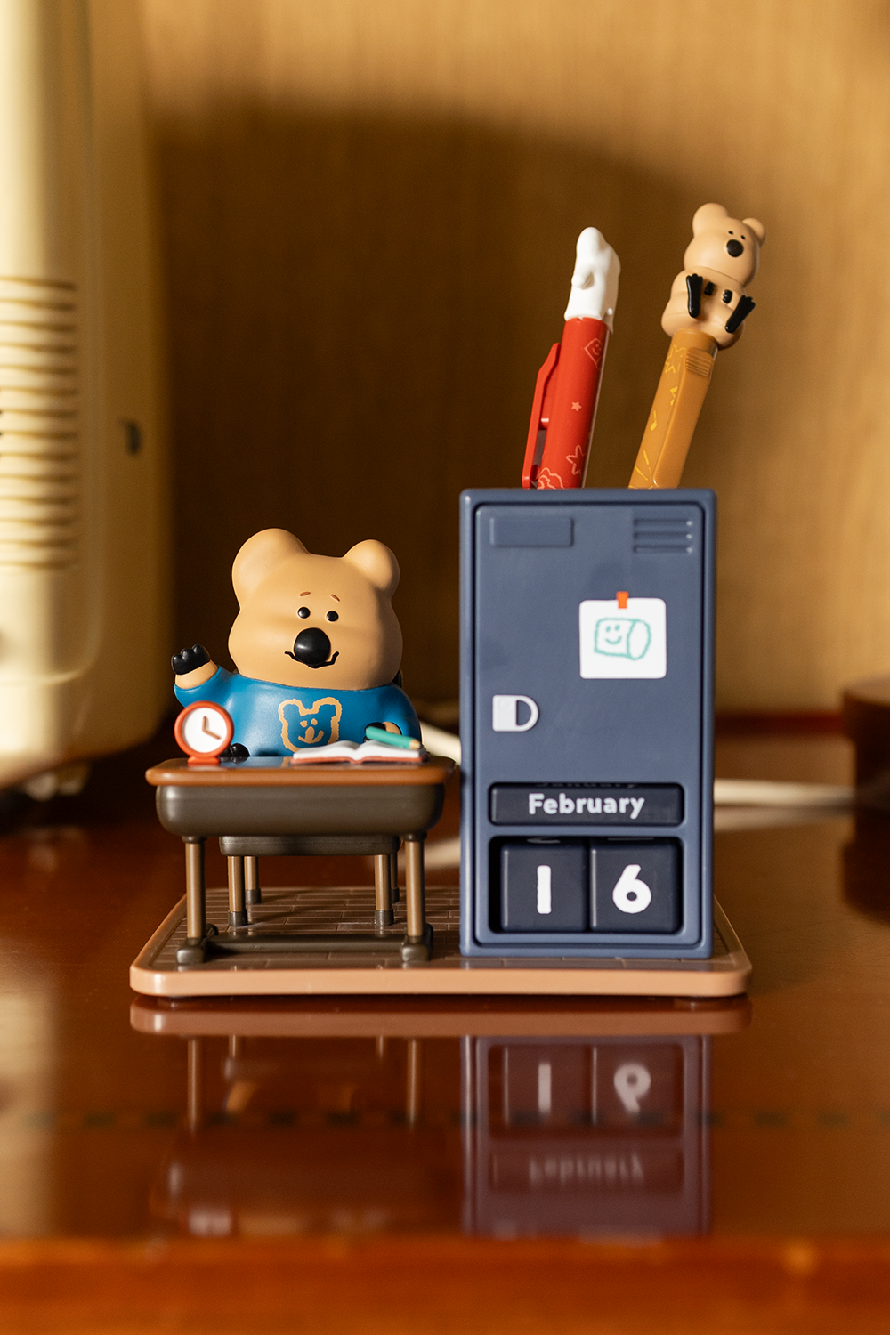 【Dinotaeng】Fatty Cabinet Calendar 筆筒萬年曆