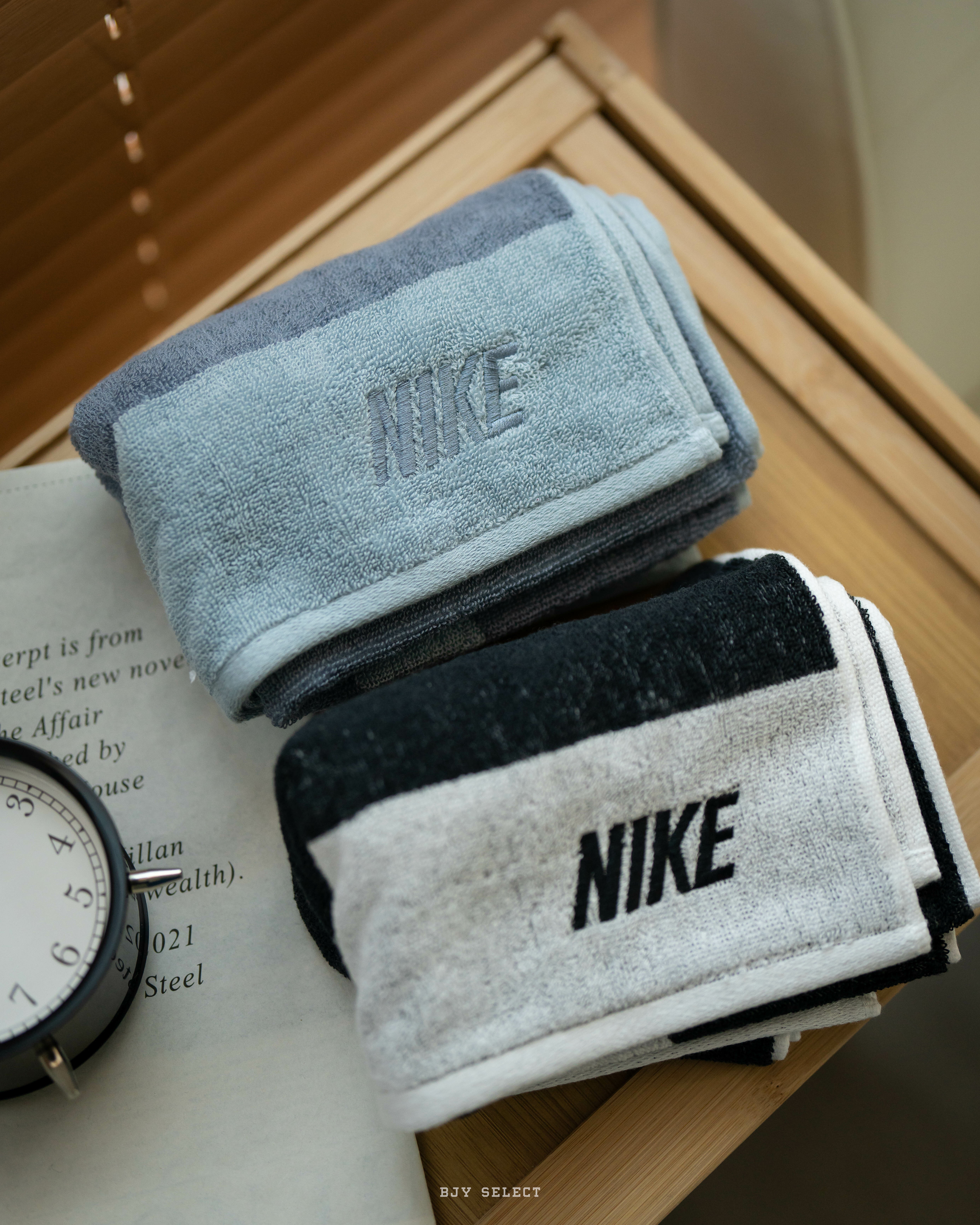 #現貨 NIKE  JACQUARDAC 刺繡LOGO 運動毛巾 AC2383-189 黑白 480 藍紫