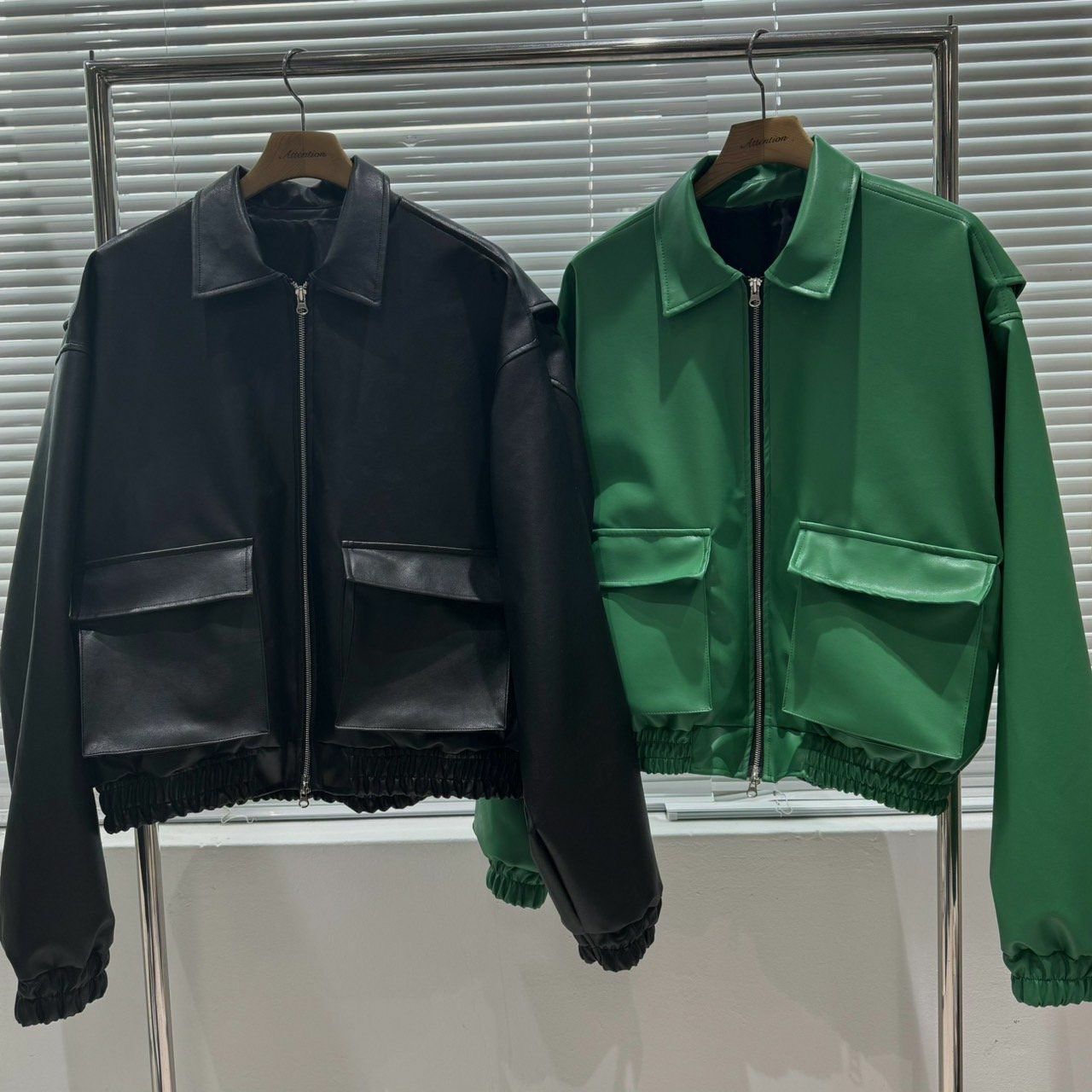 淨色反領拉鍊合成皮褸 BY ATTENTION-148JK