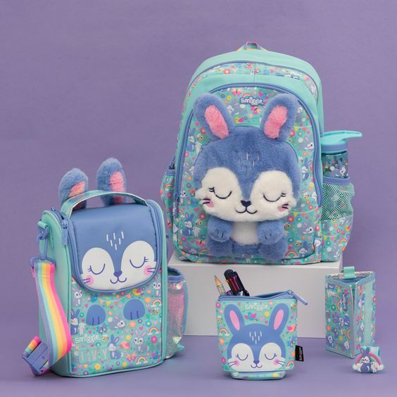 Smiggle lunch box
