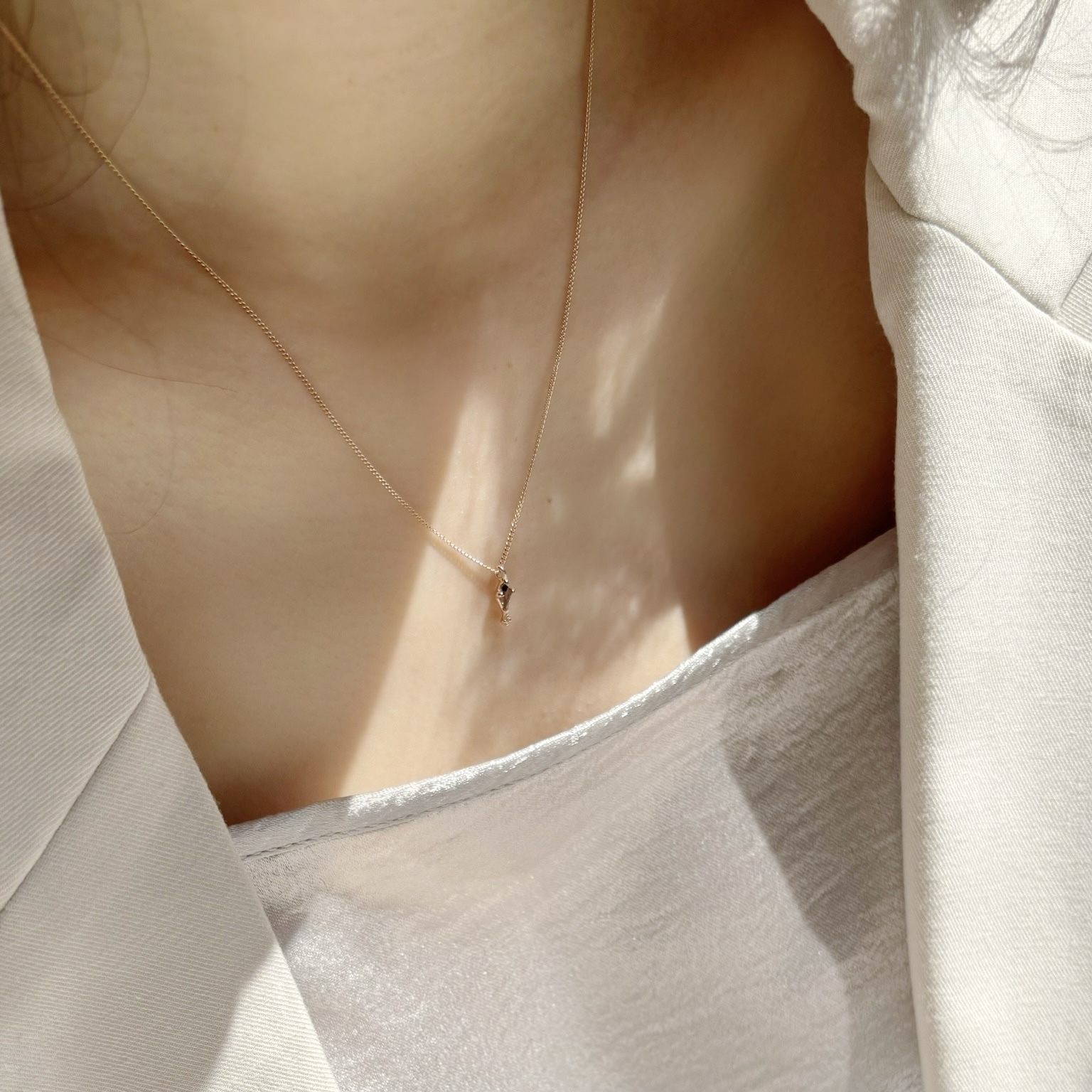 meteor箏形茶晶honey項鍊