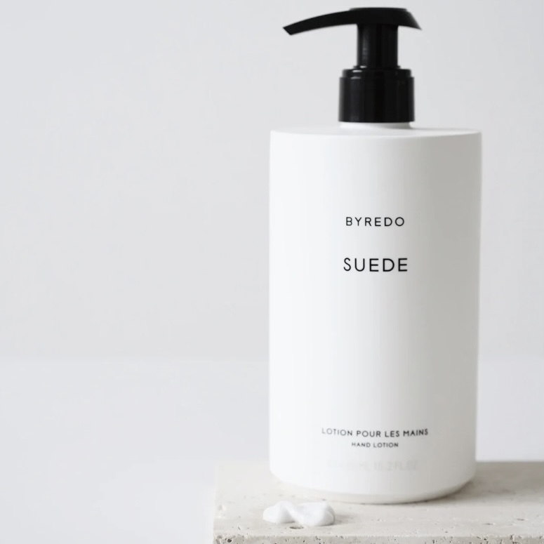 TOM FORD WHITE SUEDE ハンドクリーム 100mL2個 TOM FORD WHITE SUEDE