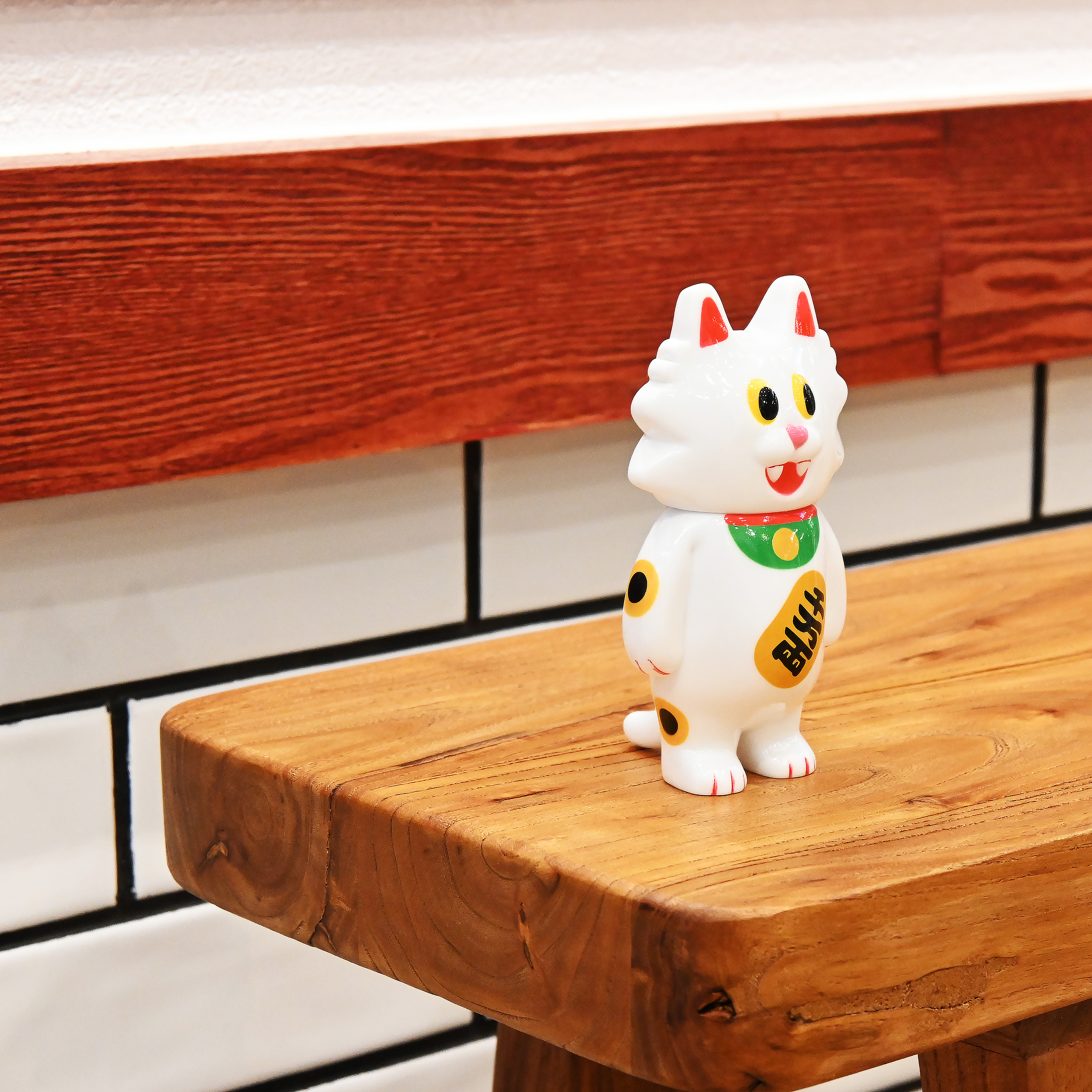 FLAT CAT (MANEKI NEKO)