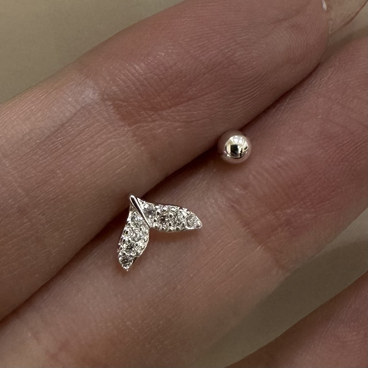 滿鑽魚尾純銀鎖針