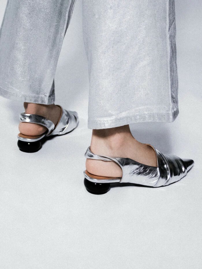 LB #37439 POINTED DRAPED SLINGBACK MULES